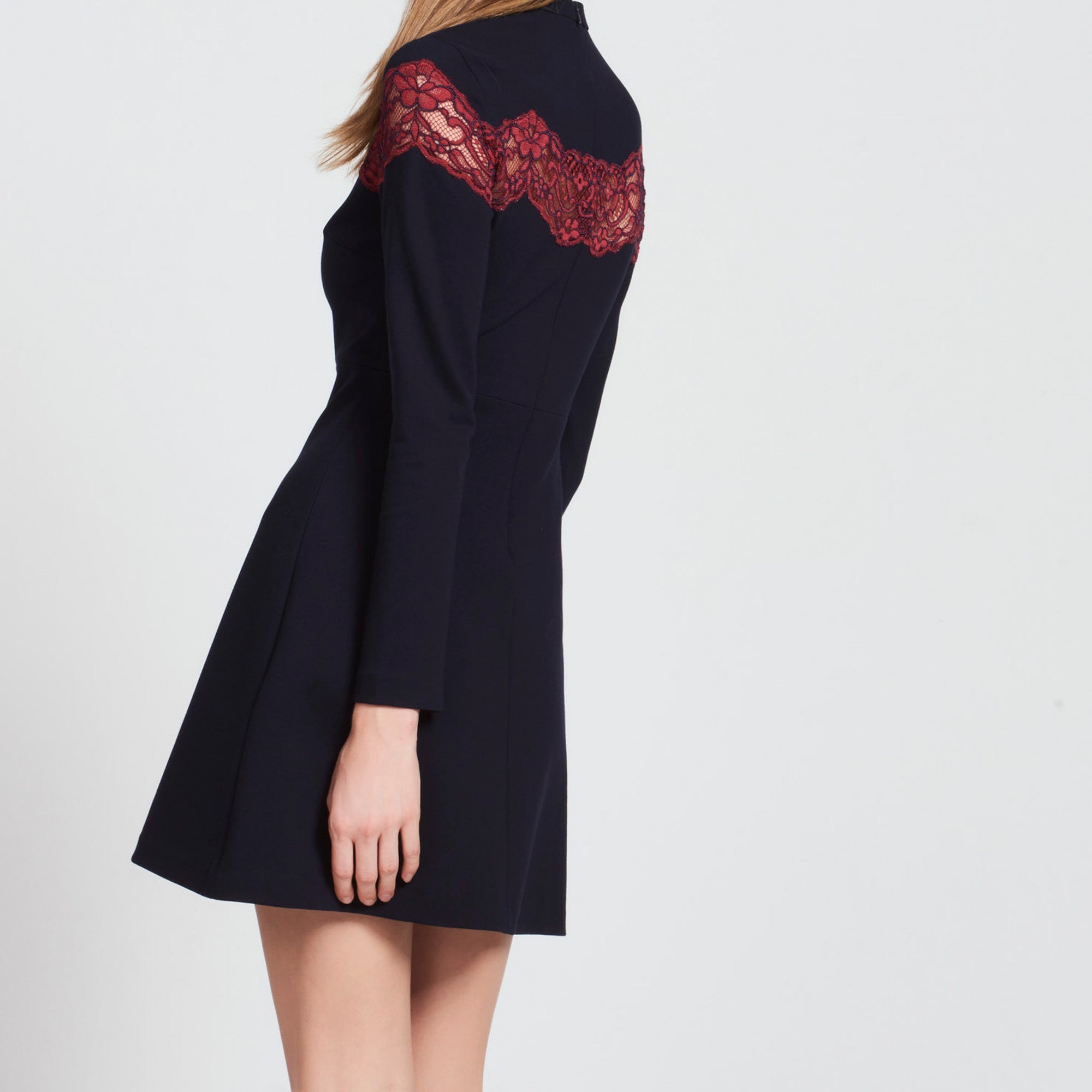 Robe avec insert de dentelle colorée Sandro seconde main