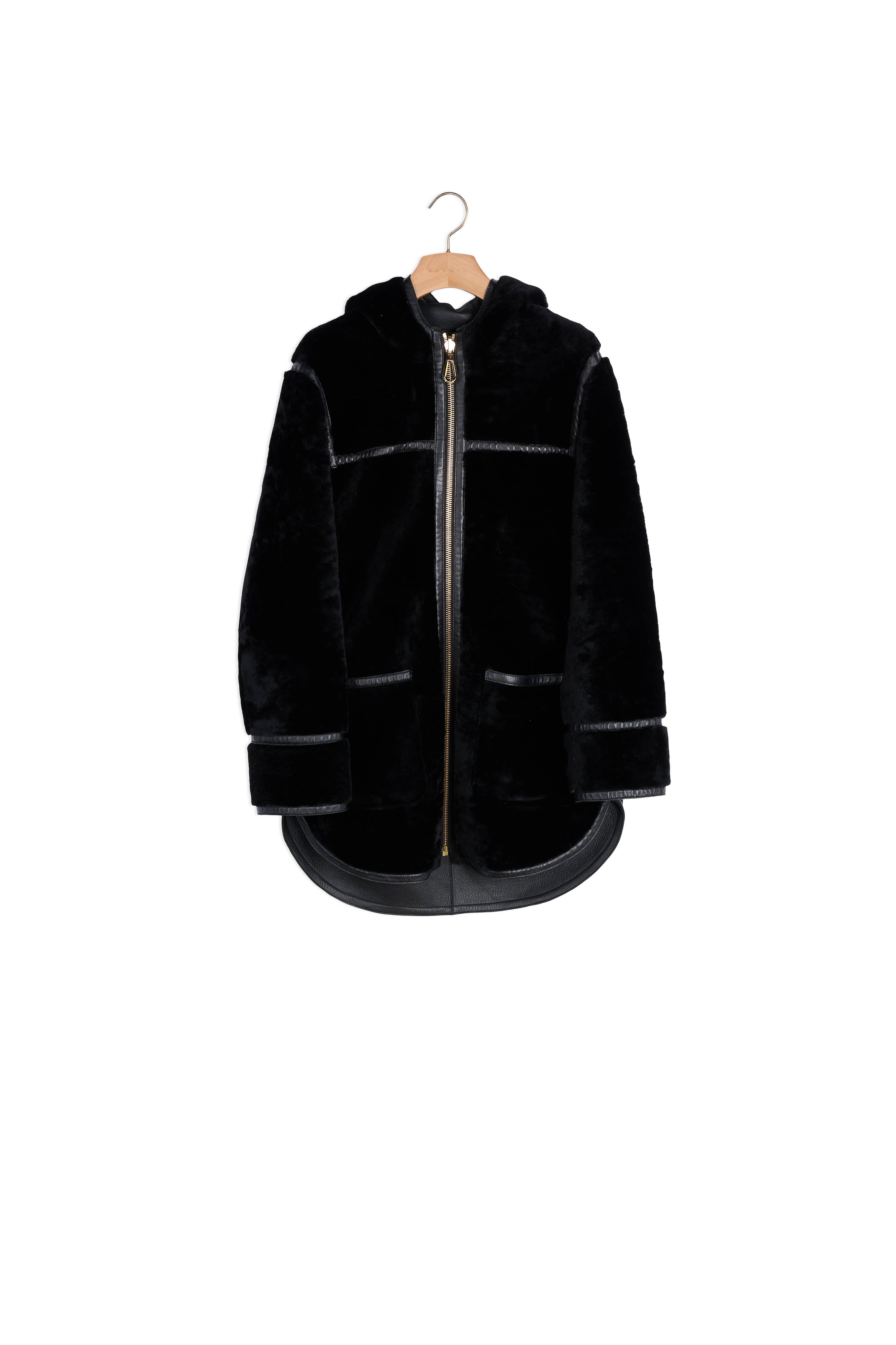 Outerwear Noir Sandro seconde main
