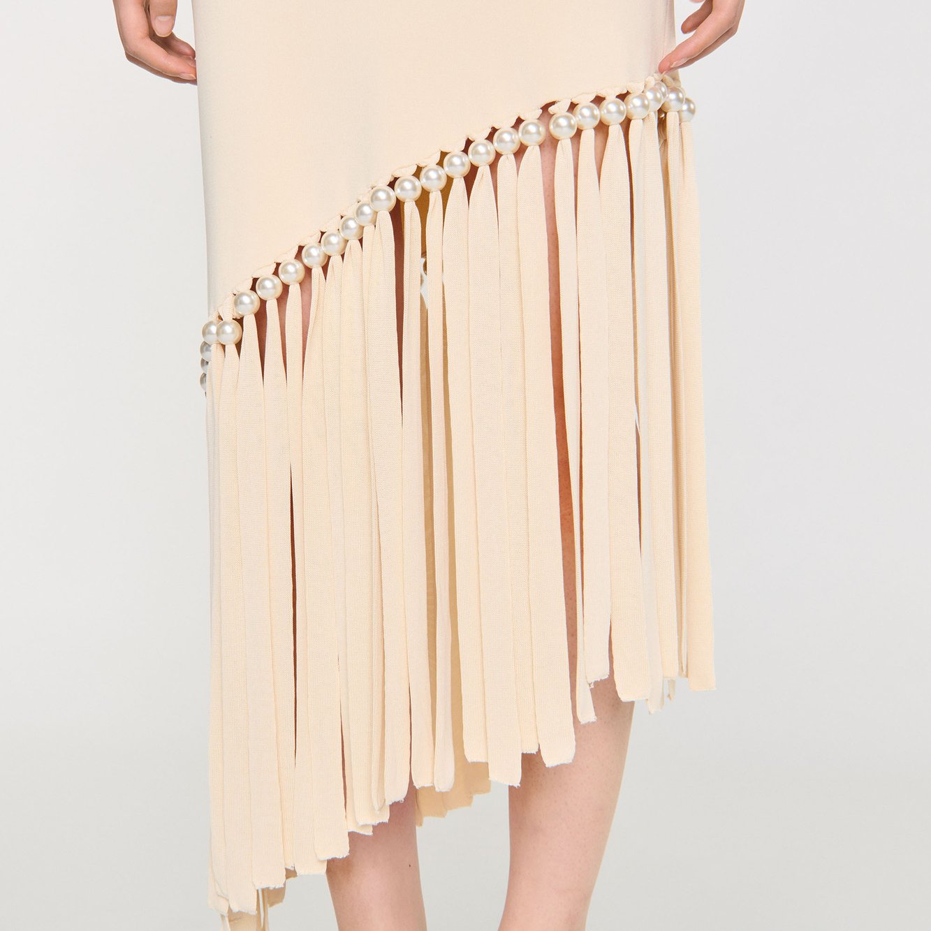 Robe midi en maille frangée et perlée Sandro seconde main