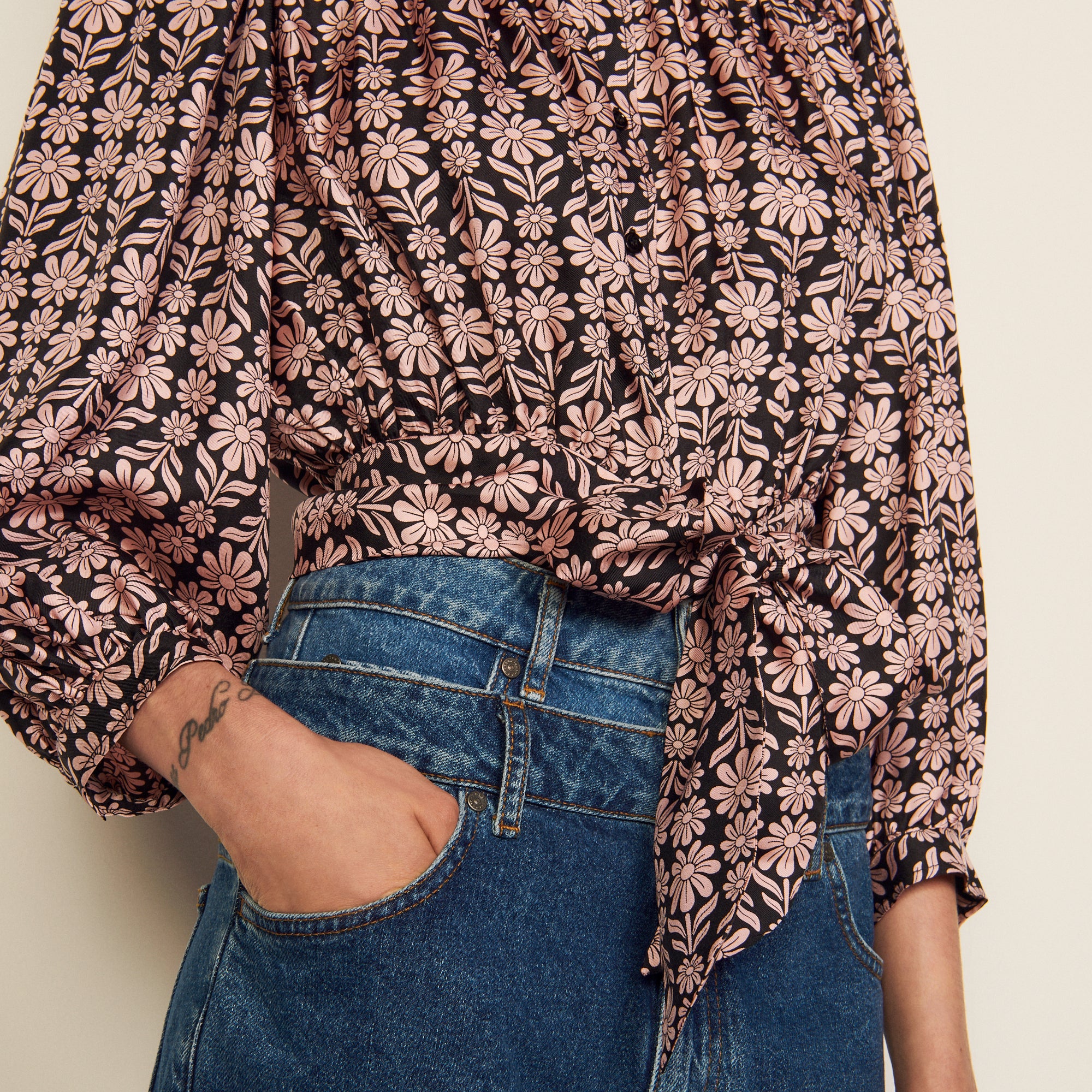 Chemise Noir / Rose Sandro seconde main