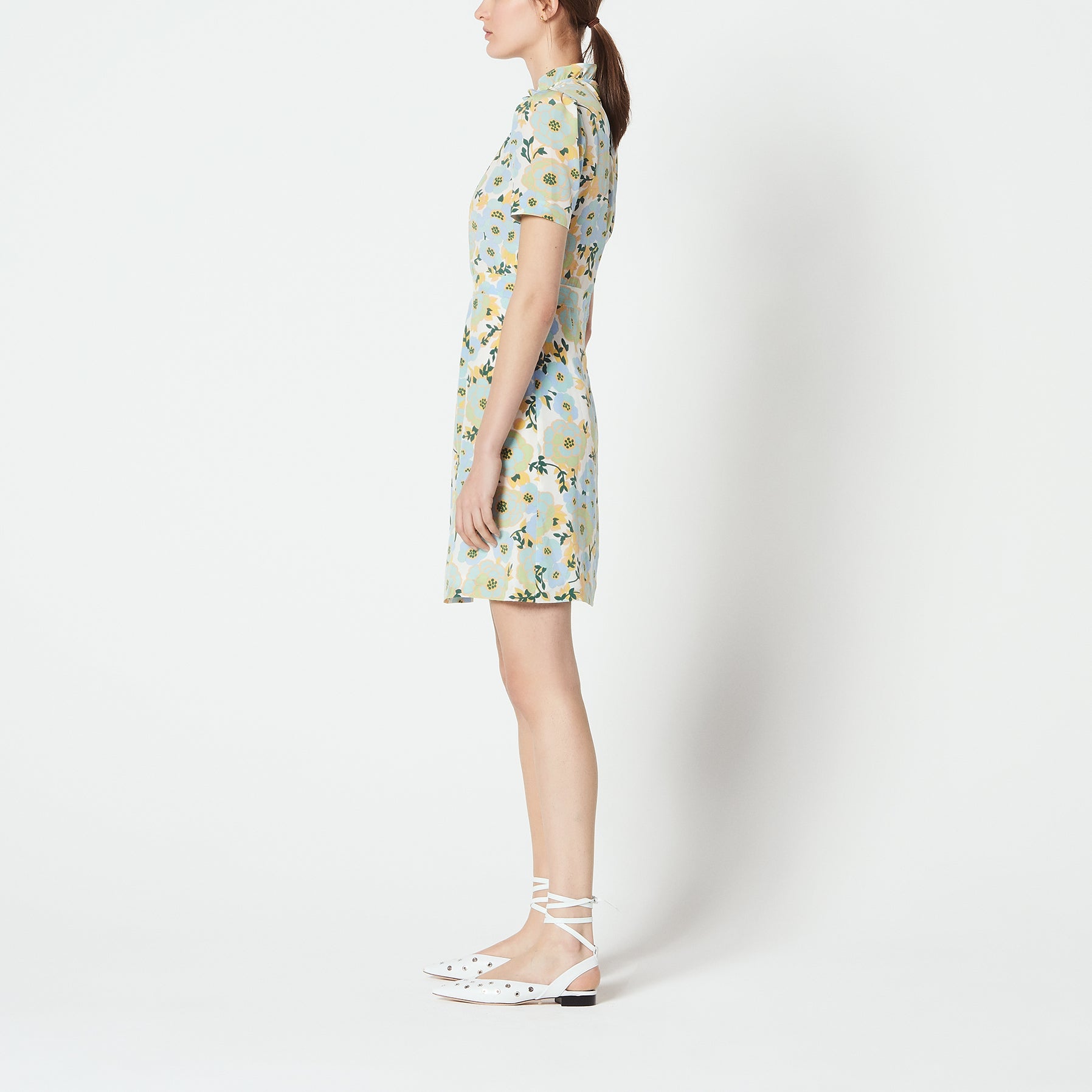 Robe en soie à col montant Sandro seconde main