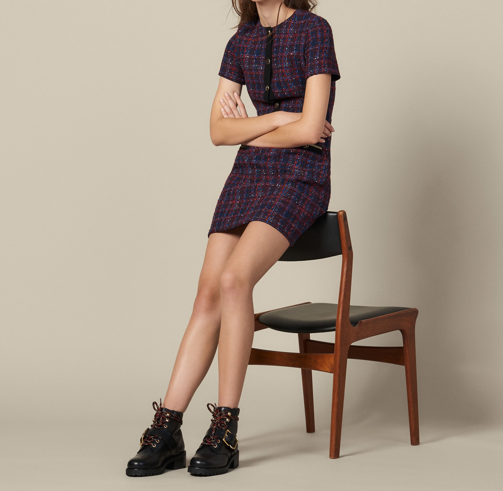 Robe courte en tweed Sandro seconde main