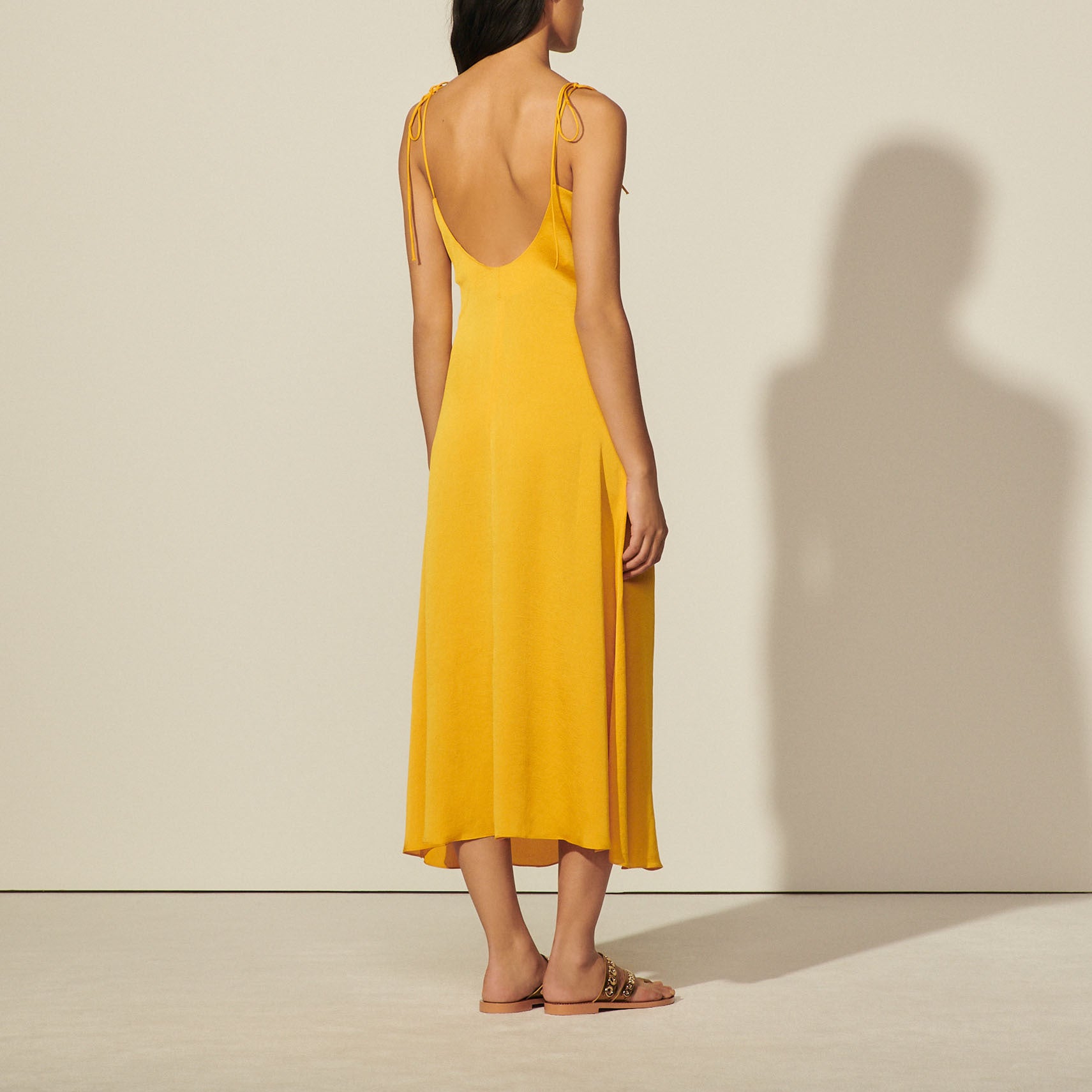 Robe longue à fines bretelles Sandro seconde main