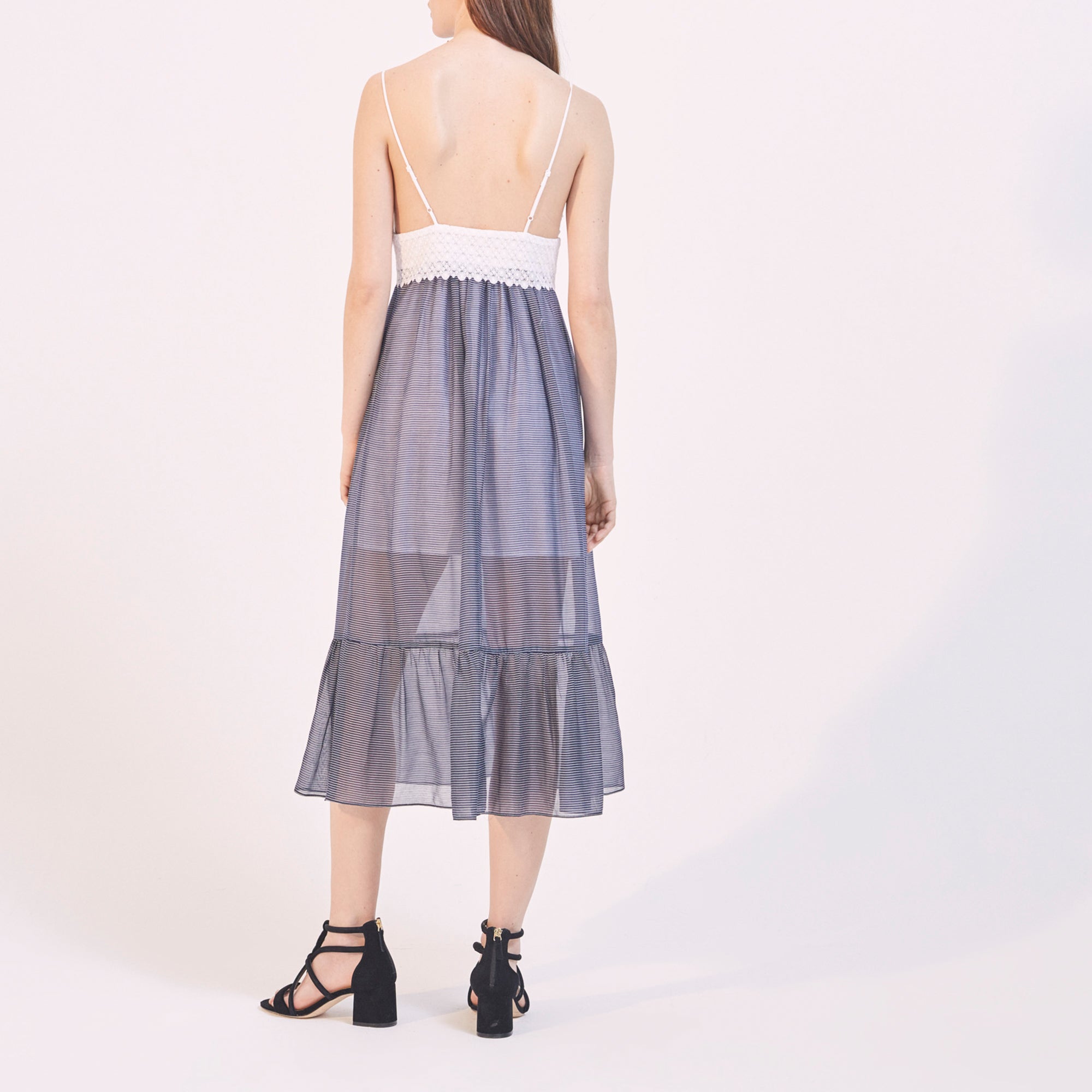 Robe col V bimatière et bicolore Sandro seconde main