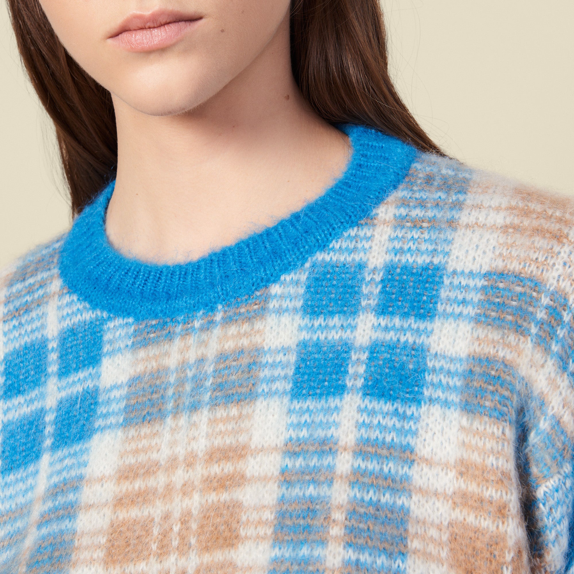 Pull effet poilu en jacquard carreaux Sandro seconde main