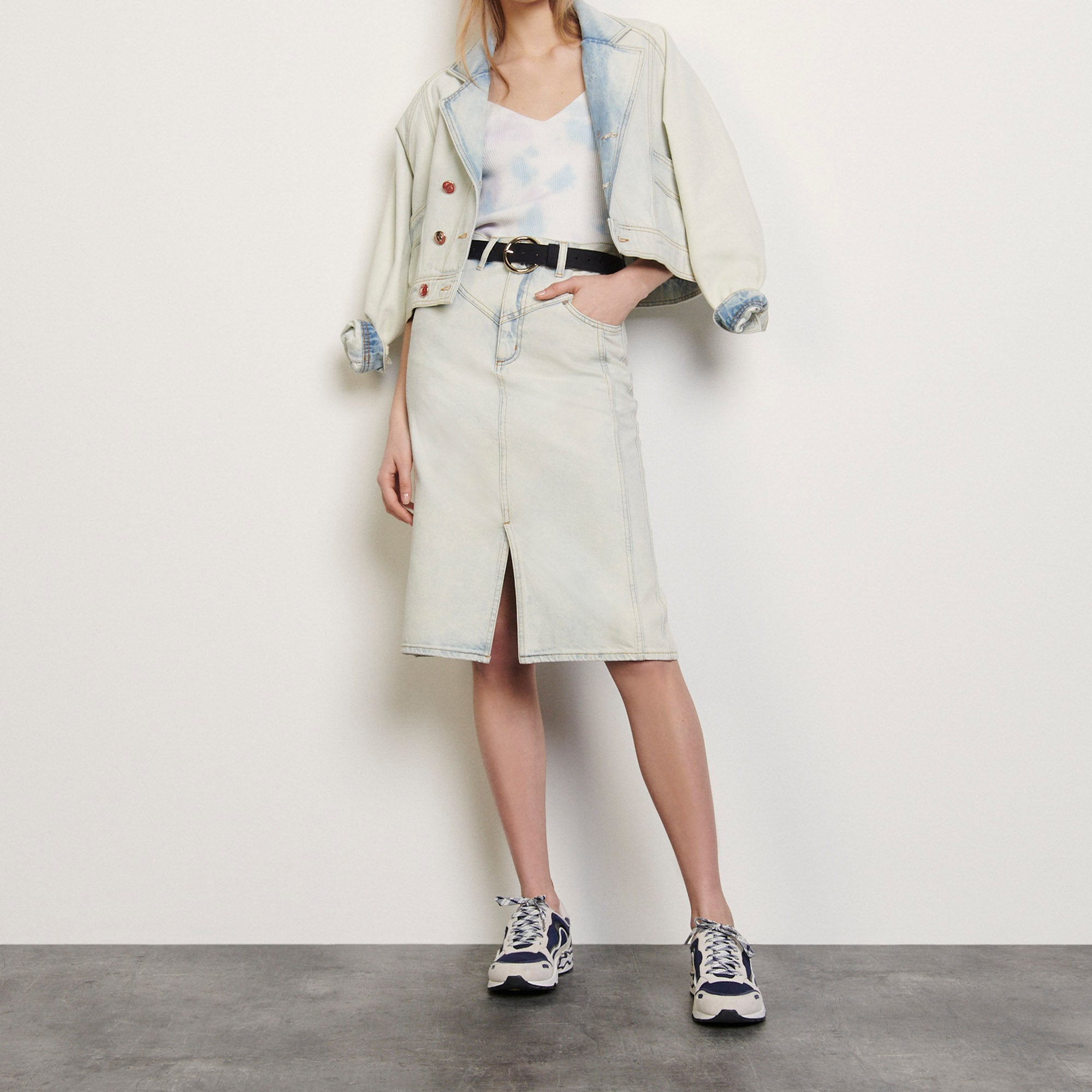 Jupe en Jean au délavage neige Sandro seconde main