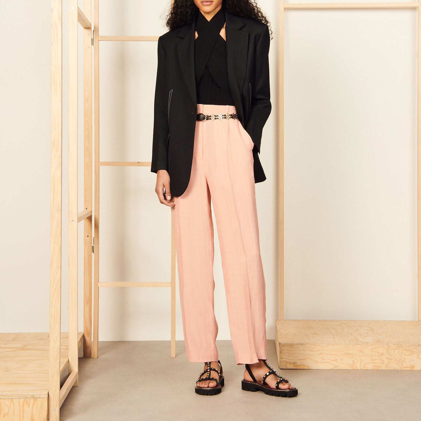 Pantalon droit à plis Sandro seconde main