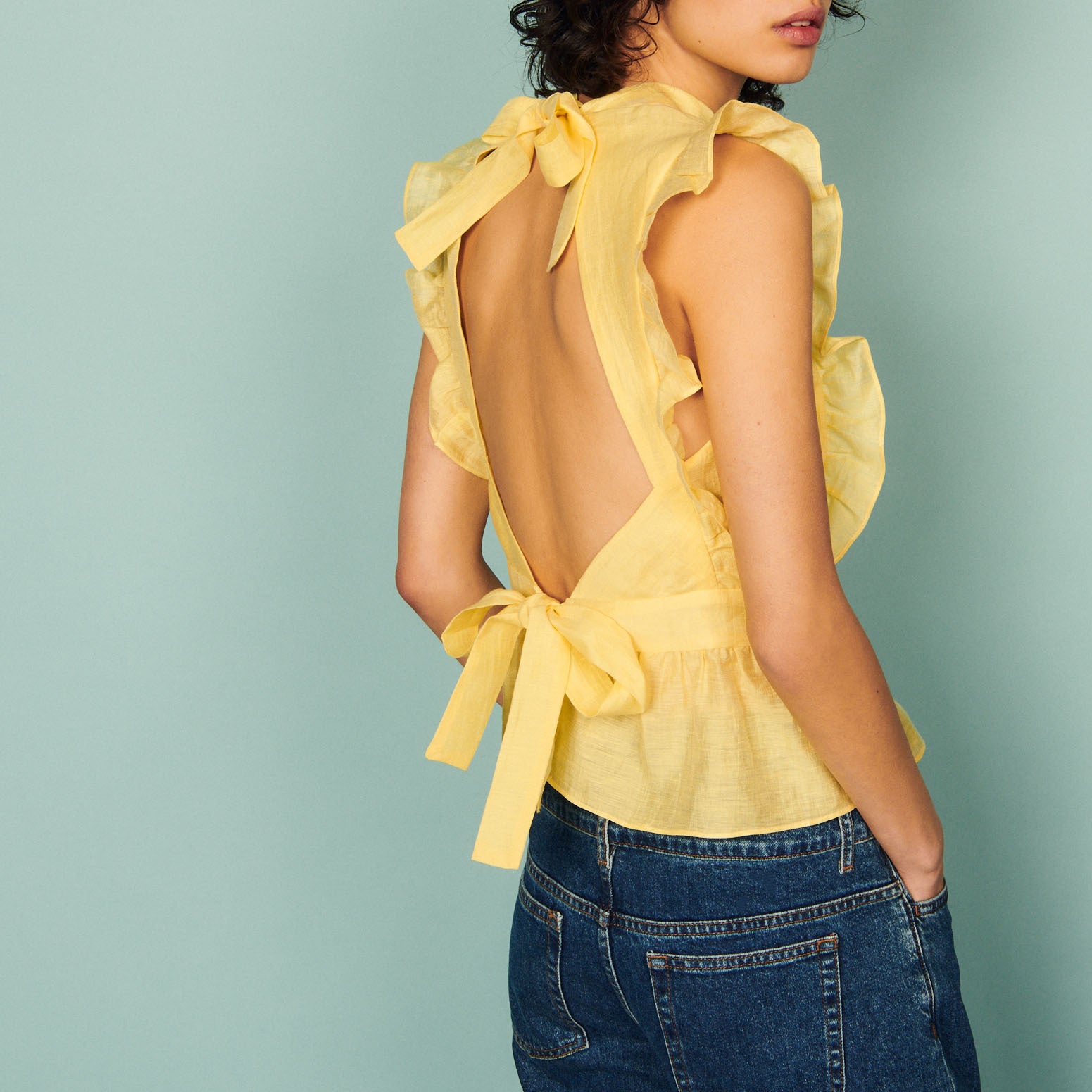 Chemisier volanté ouvert au dos Sandro seconde main