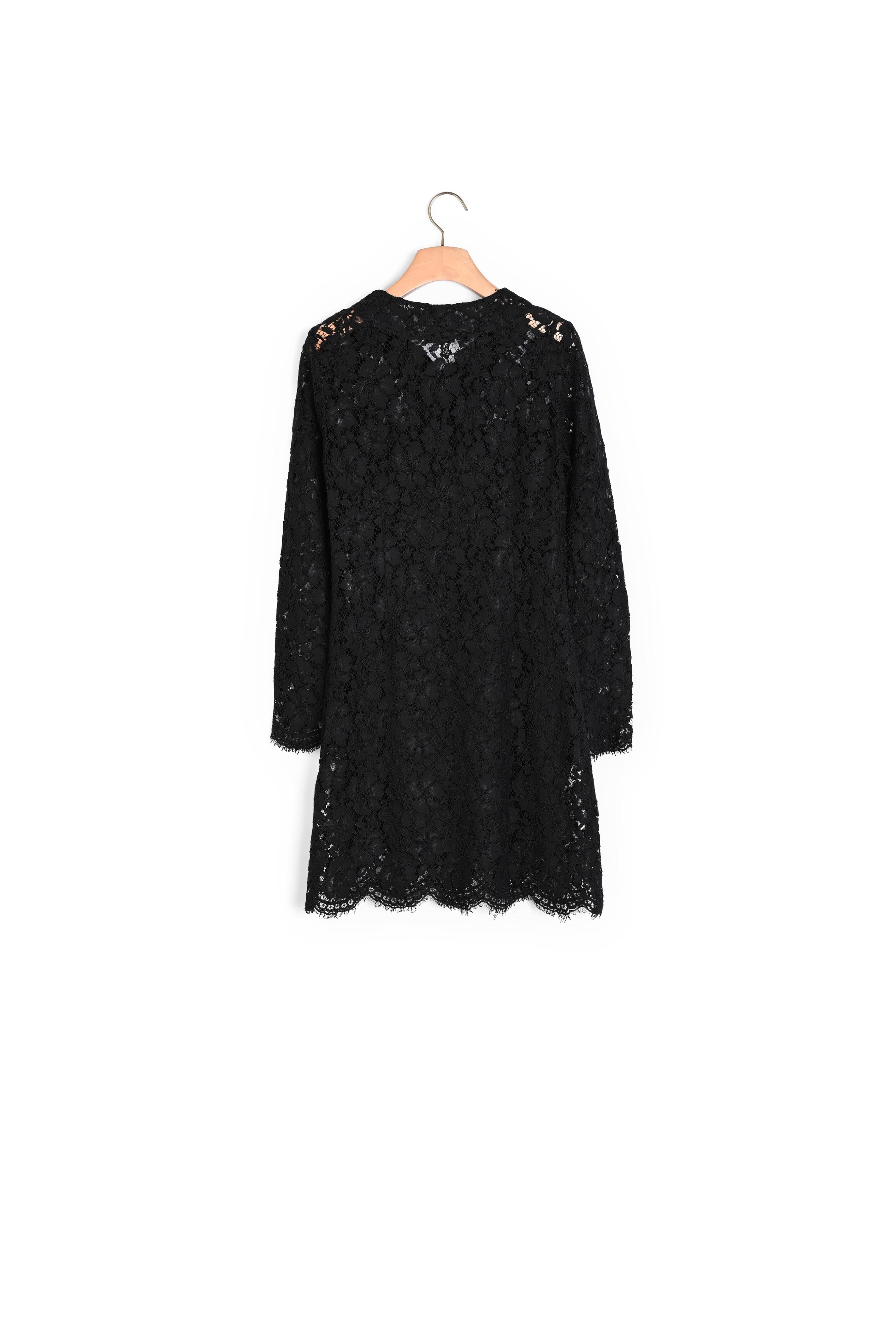 Robe Noir Sandro seconde main