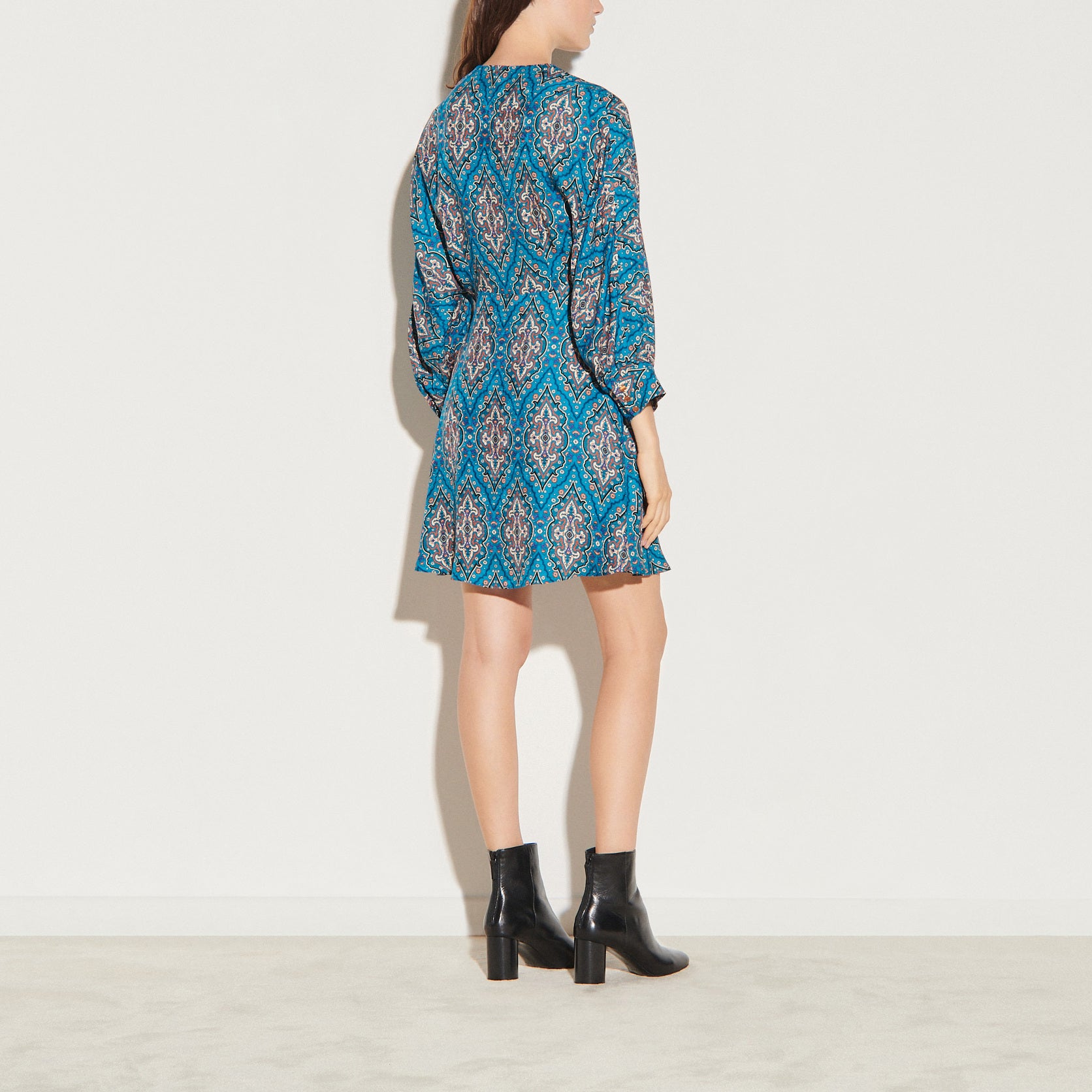 Robe courte imprimée avec laçage Sandro seconde main