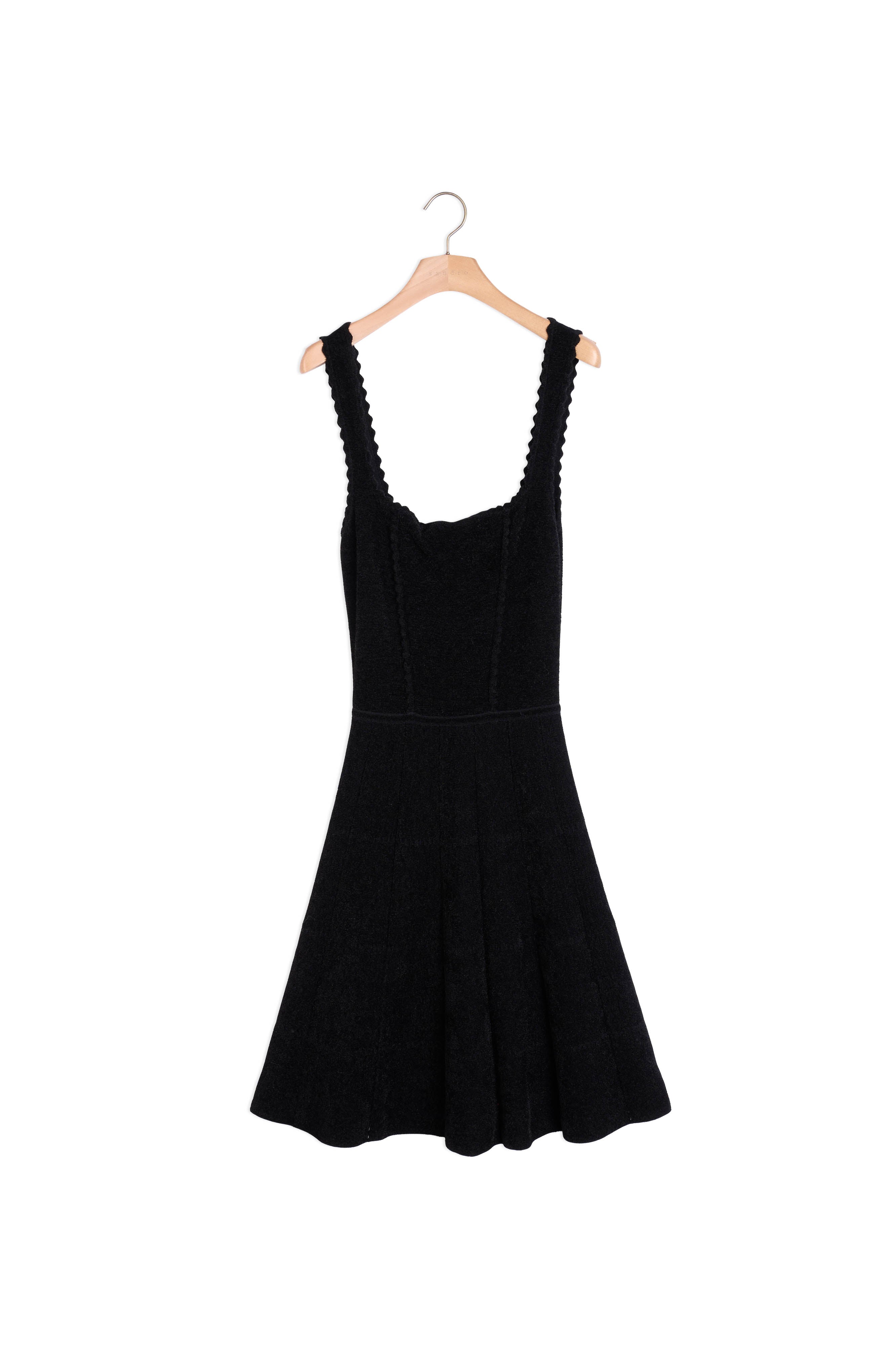 Robe Noir Sandro seconde main