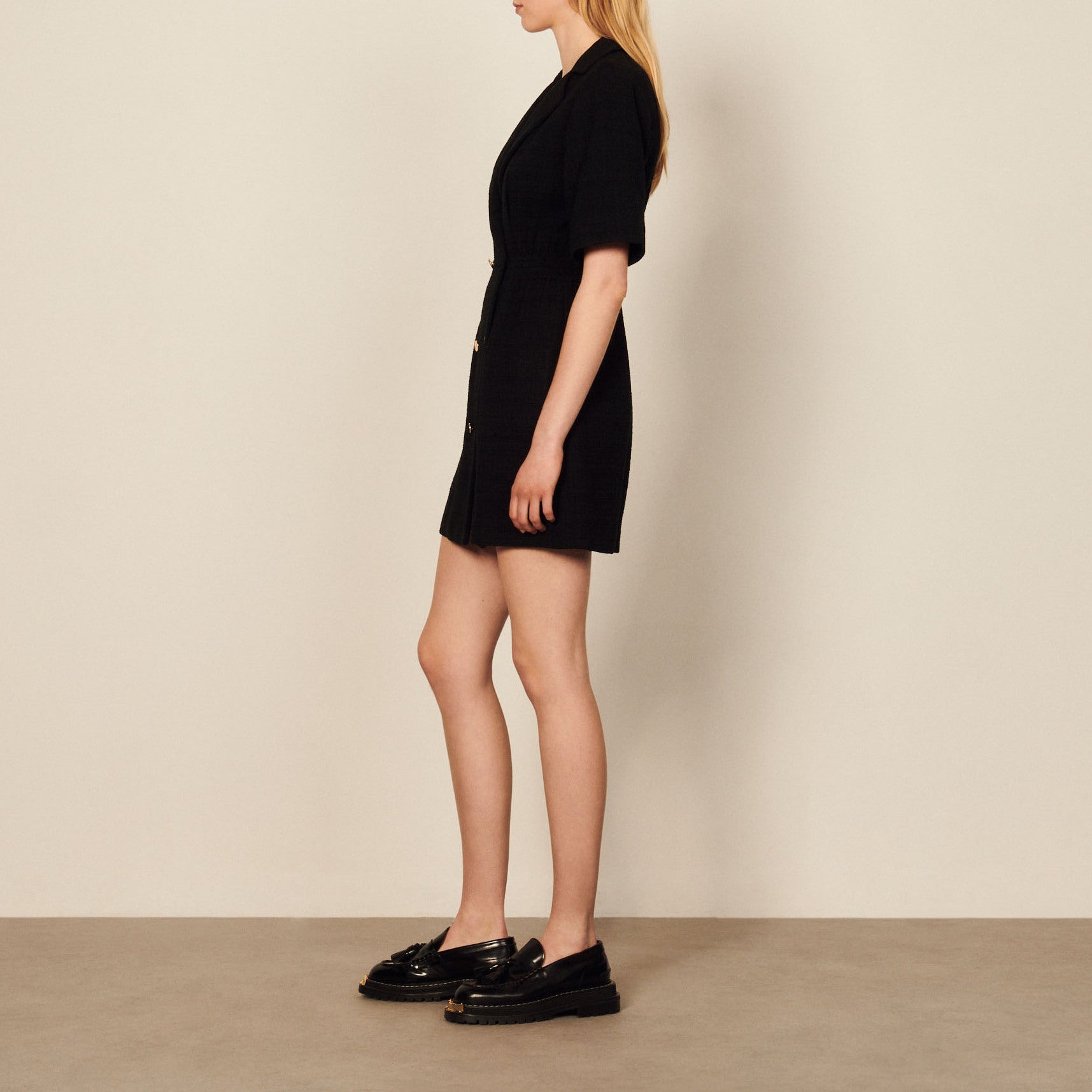 Robe à col tailleur Sandro seconde main