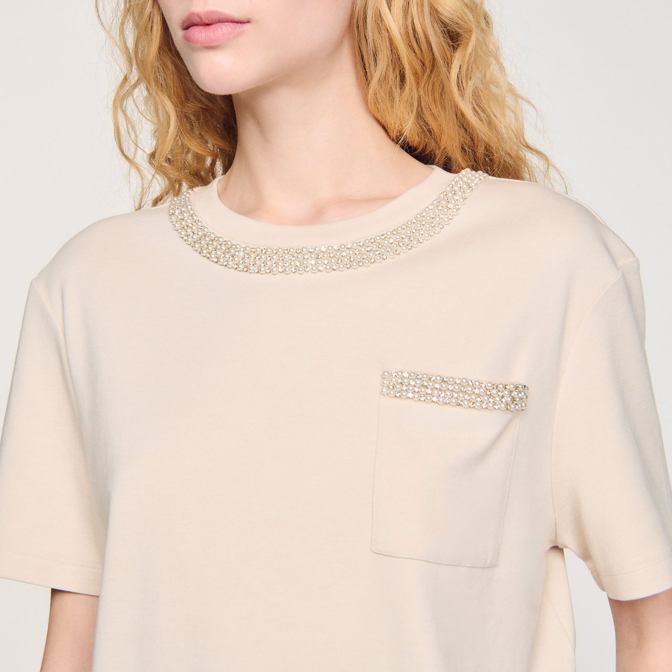 T-shirt à détails strassés Sandro seconde main