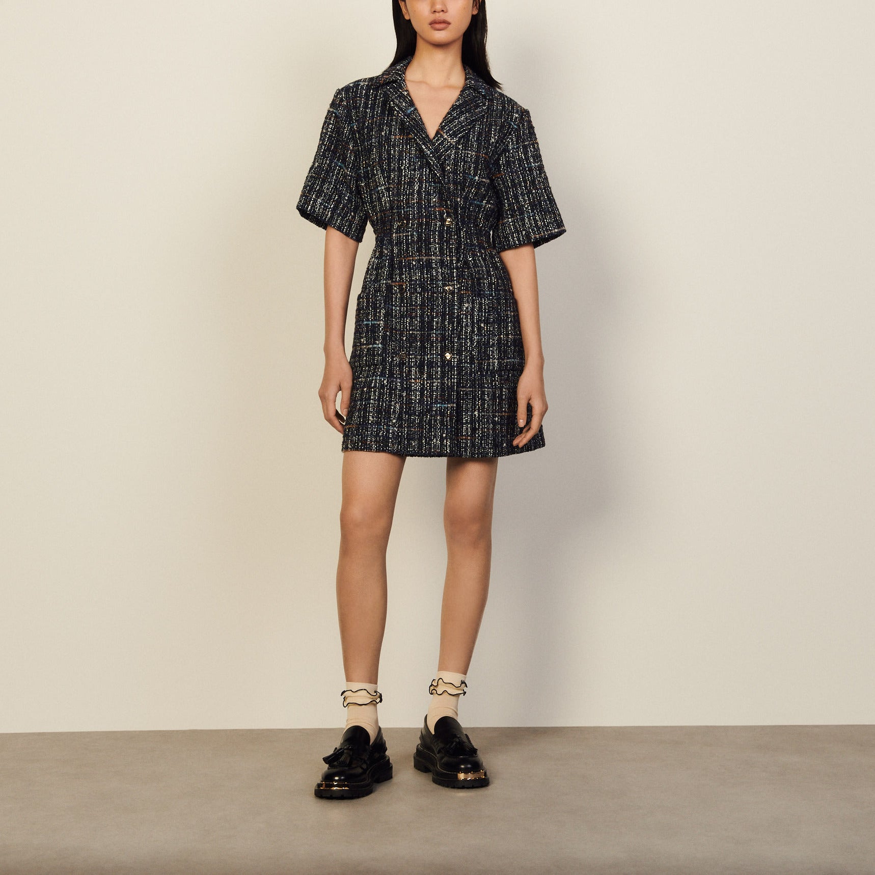 Robe courte en tweed Sandro seconde main