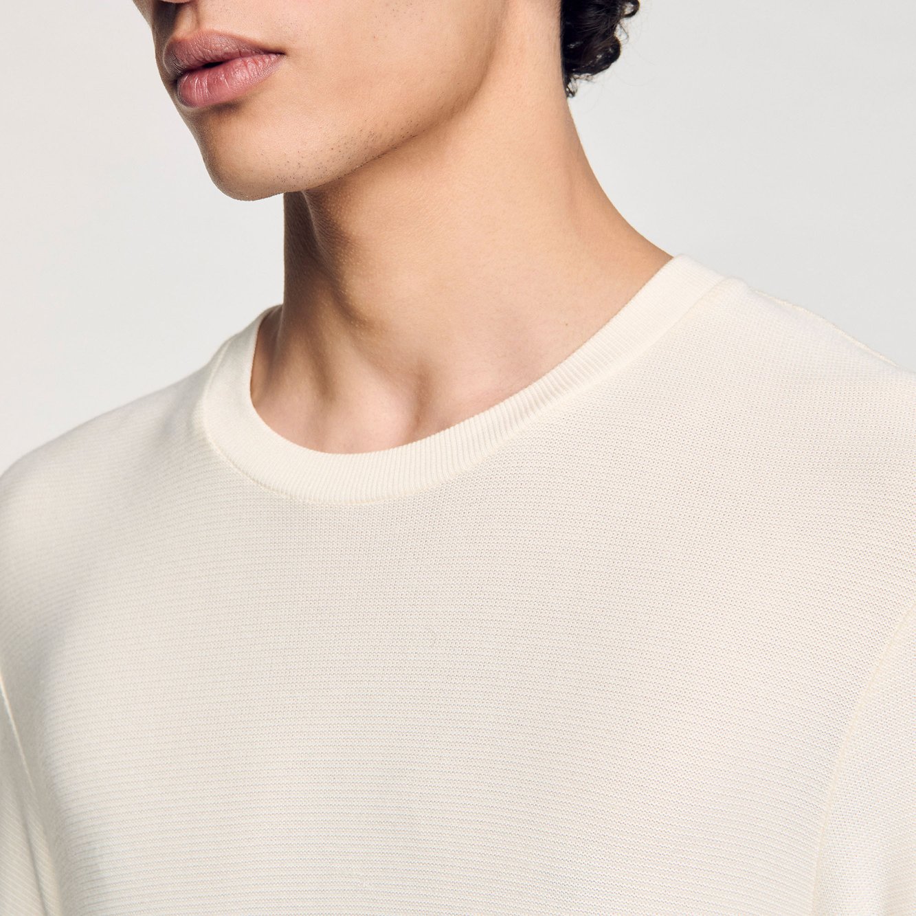 Tee-shirt col rond Sandro seconde main