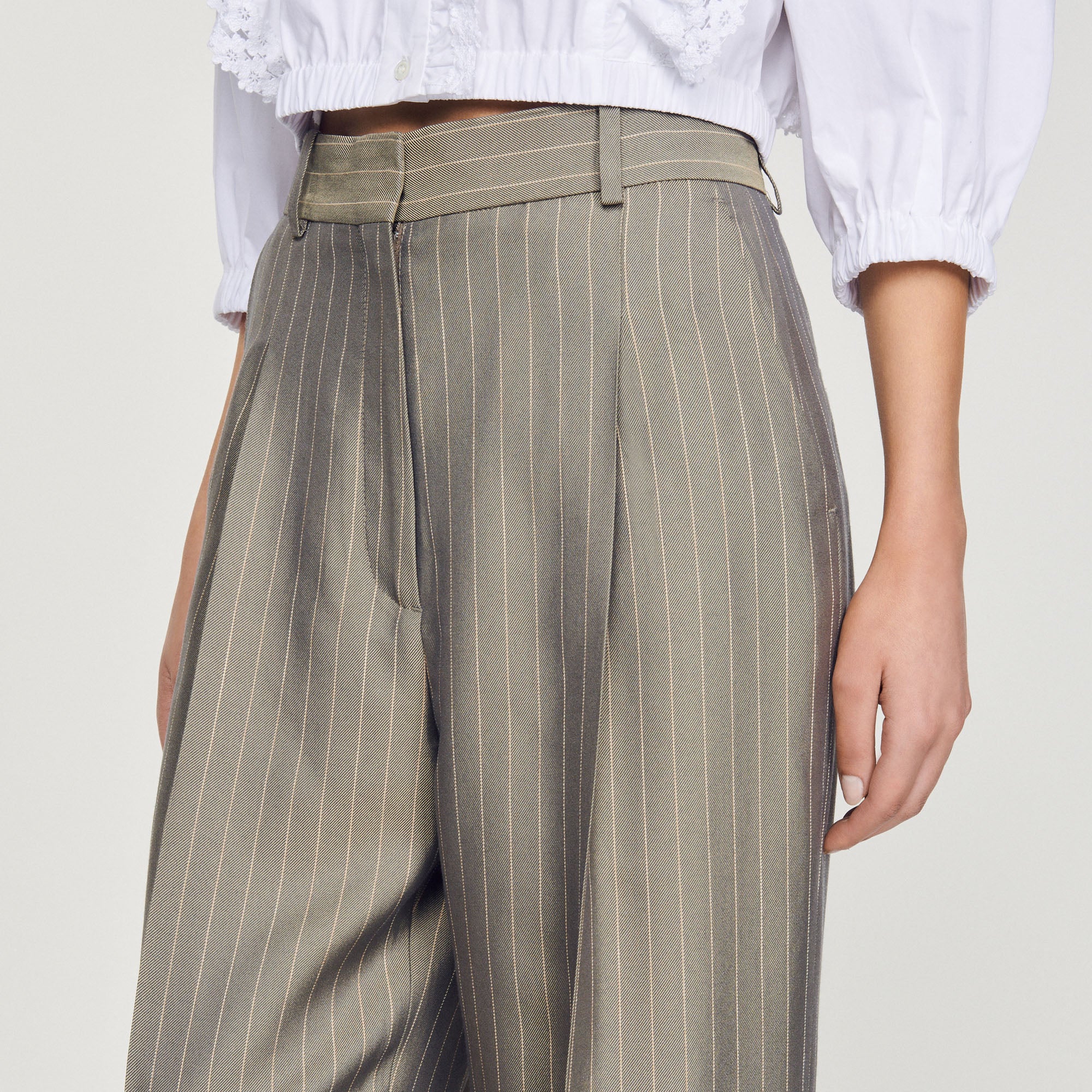 Pantalon de tailleur Sandro seconde main