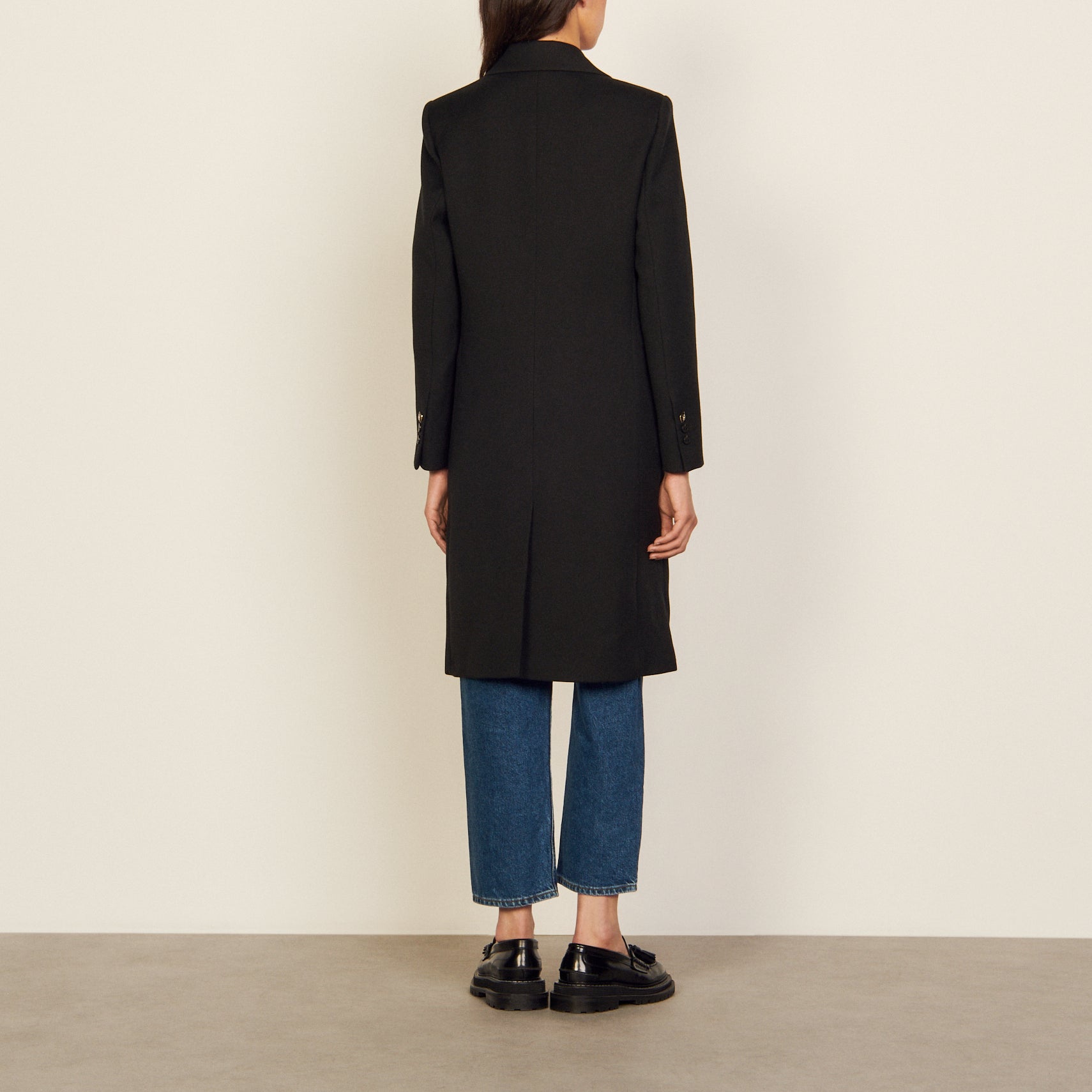 Outerwear Noir Sandro seconde main