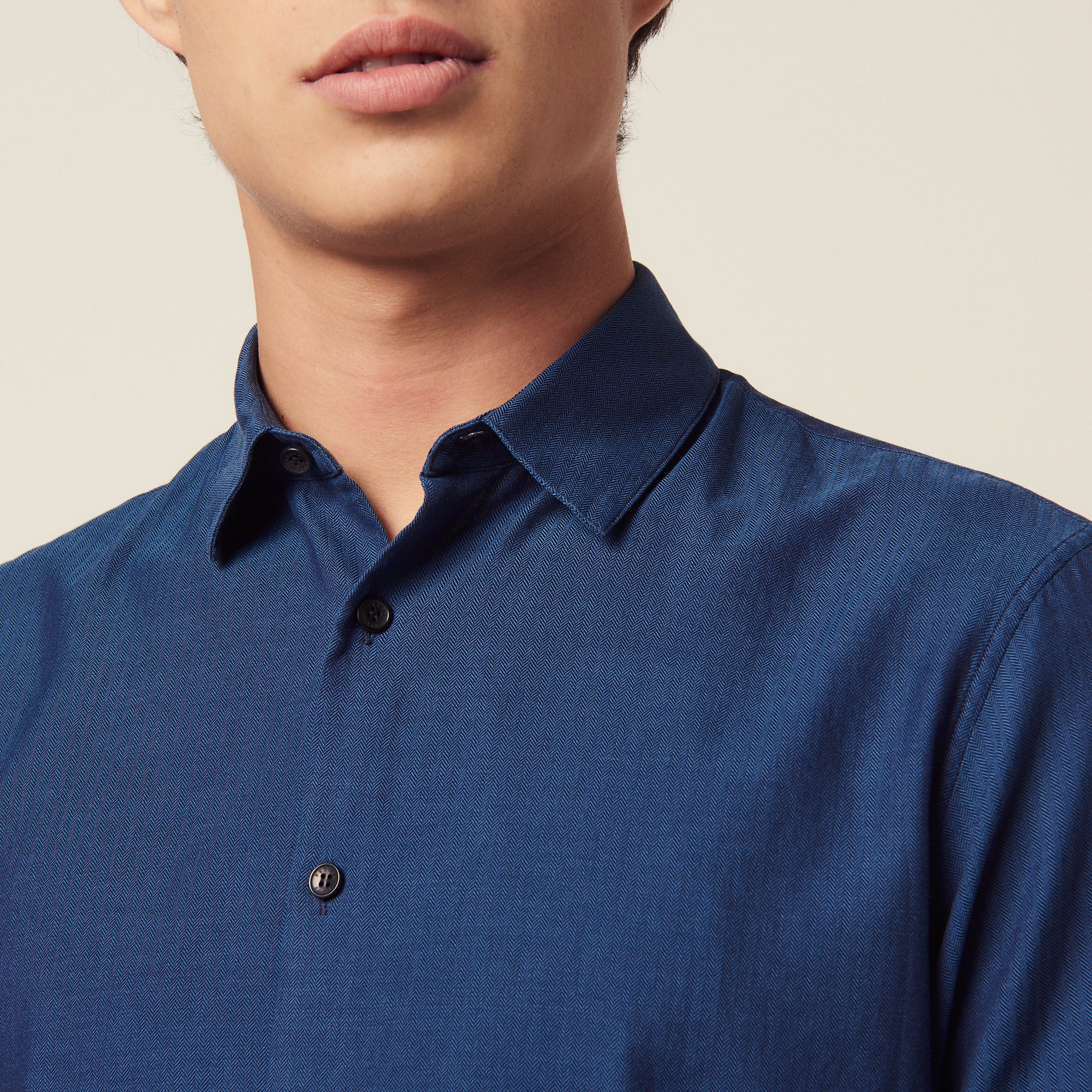 Chemise en tissu chevron ton sur ton Sandro seconde main