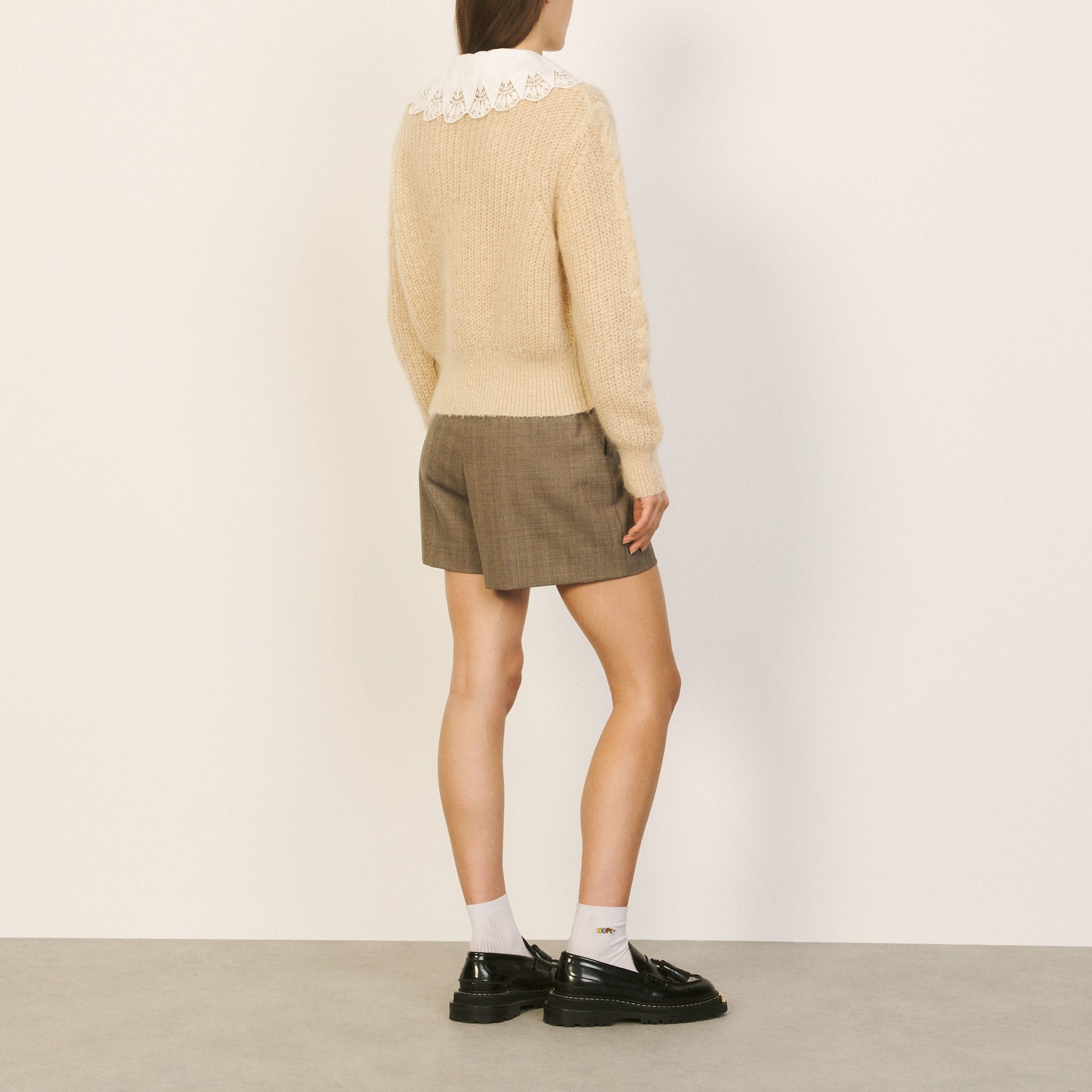 Pull court à grand col brodé Sandro seconde main