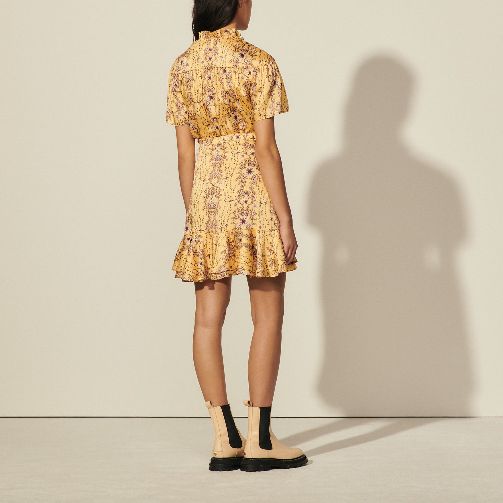 Robe courte imprimée à volants Sandro seconde main