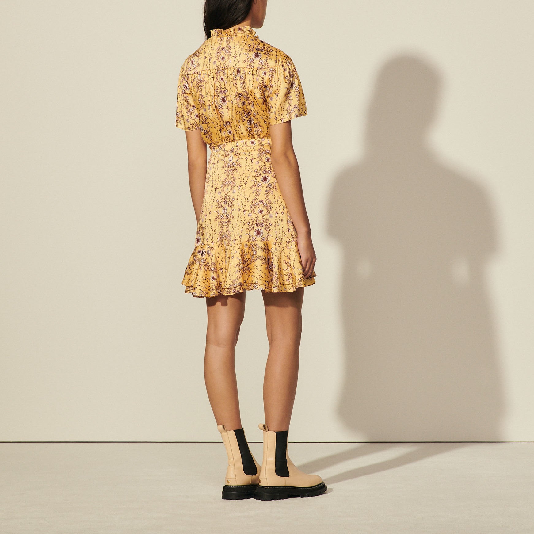 Robe courte imprimée à volants Sandro seconde main