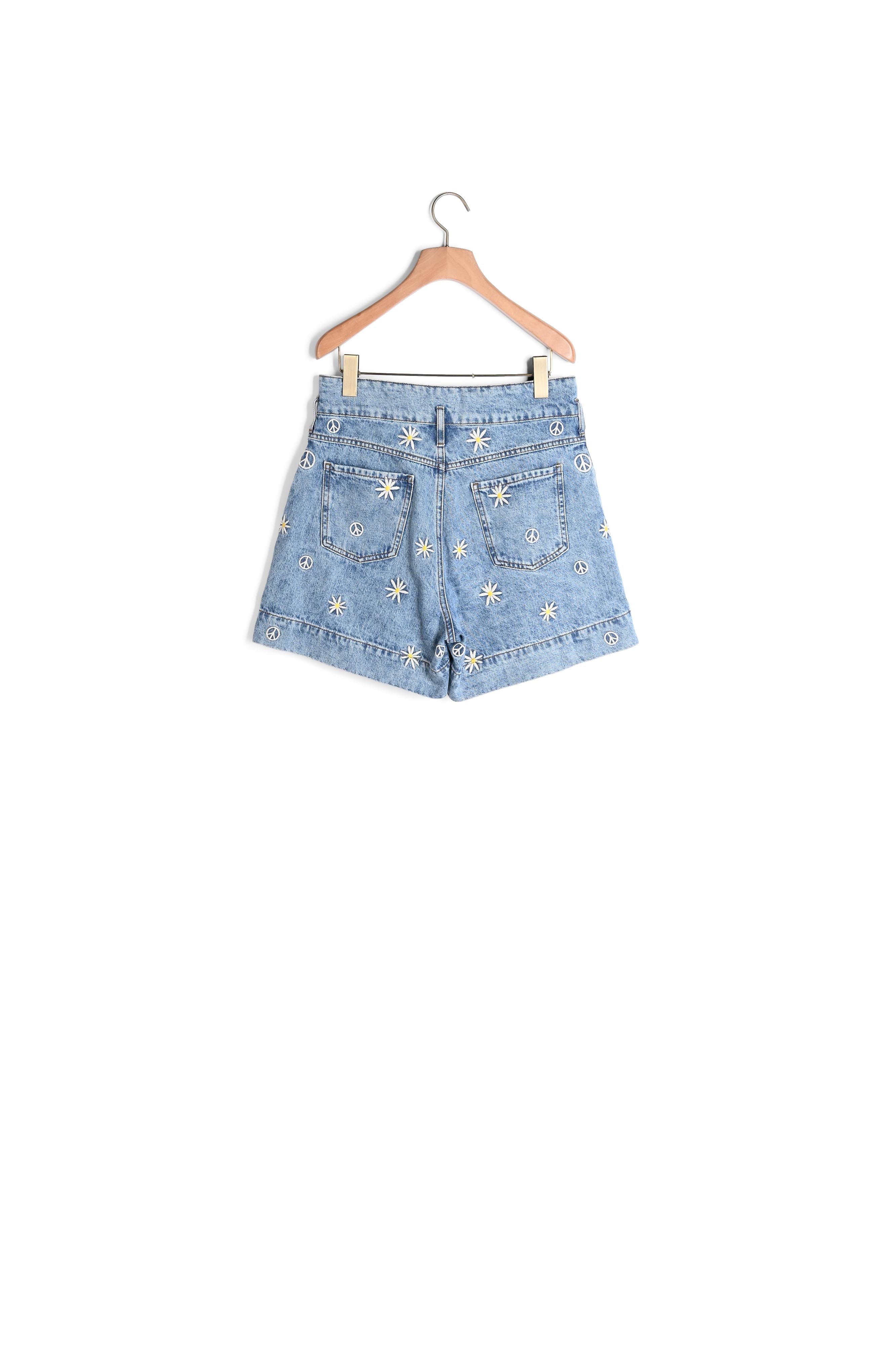 Short en Jean orné de motifs brodés Sandro seconde main