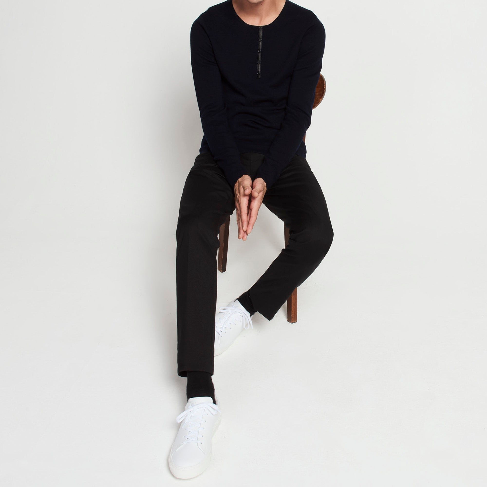 Pull à col tunisien et détail en cuir Sandro seconde main