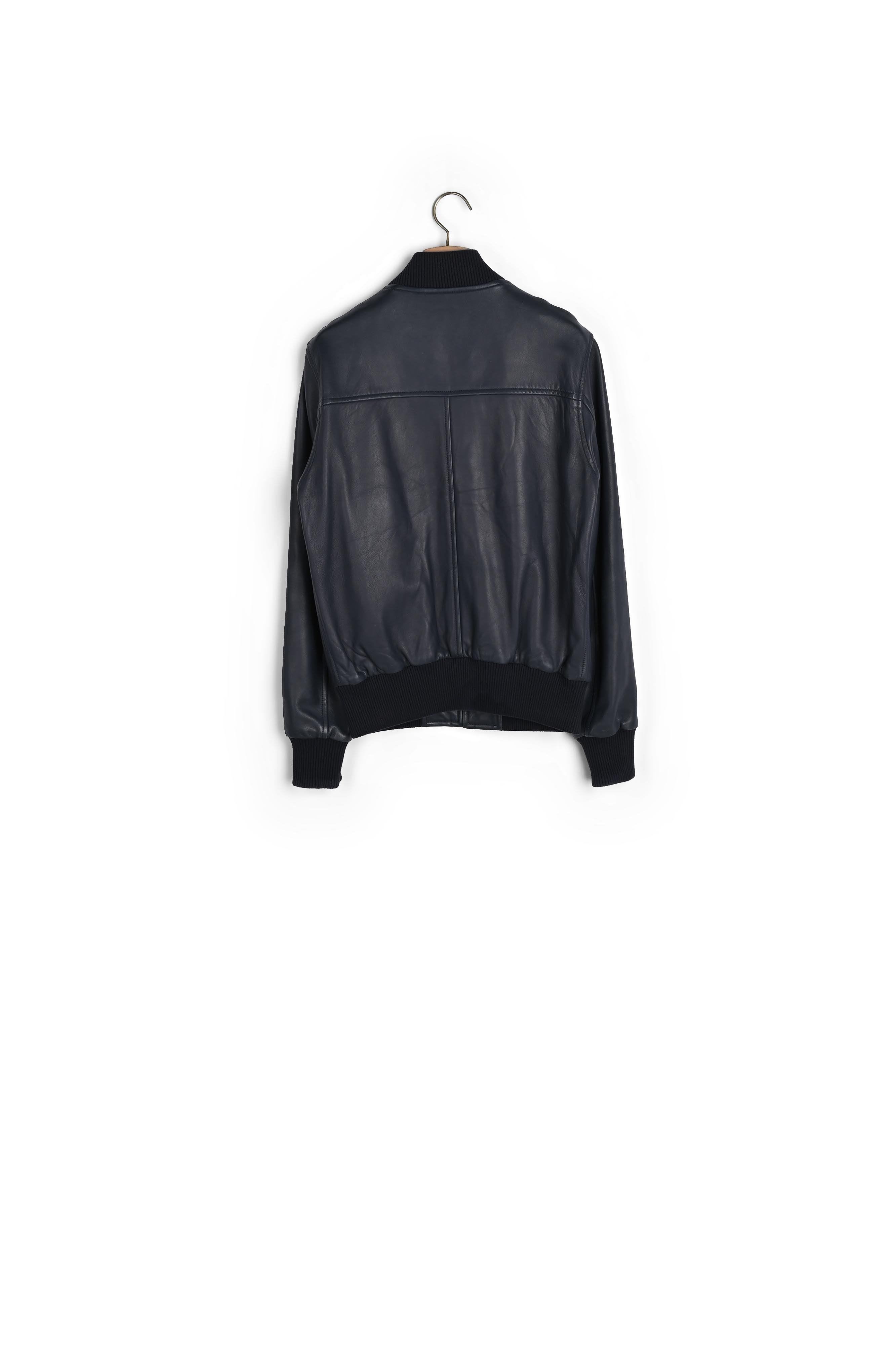 Blouson zippé en cuir Sandro seconde main