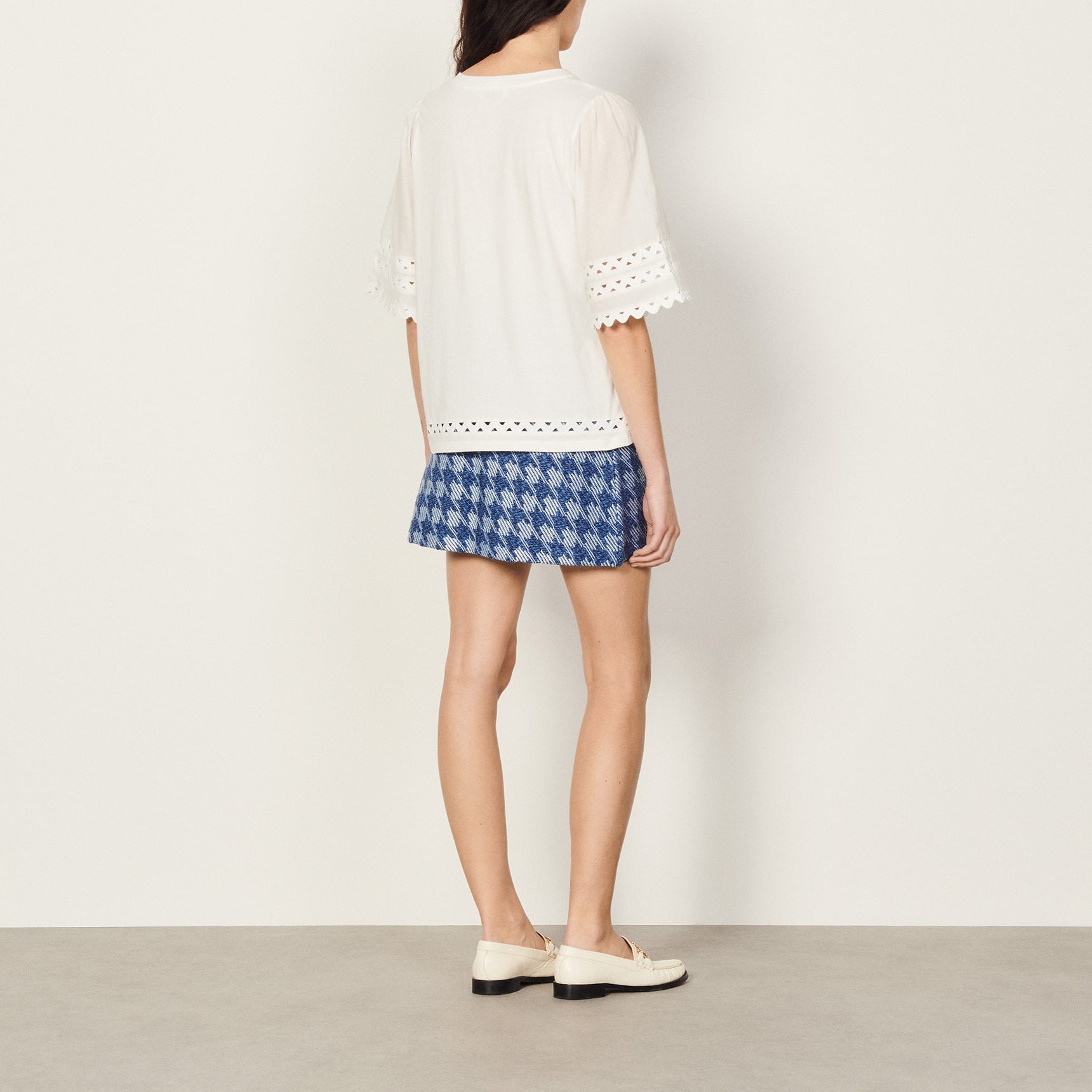 T-shirt avec galon en dentelle Sandro seconde main