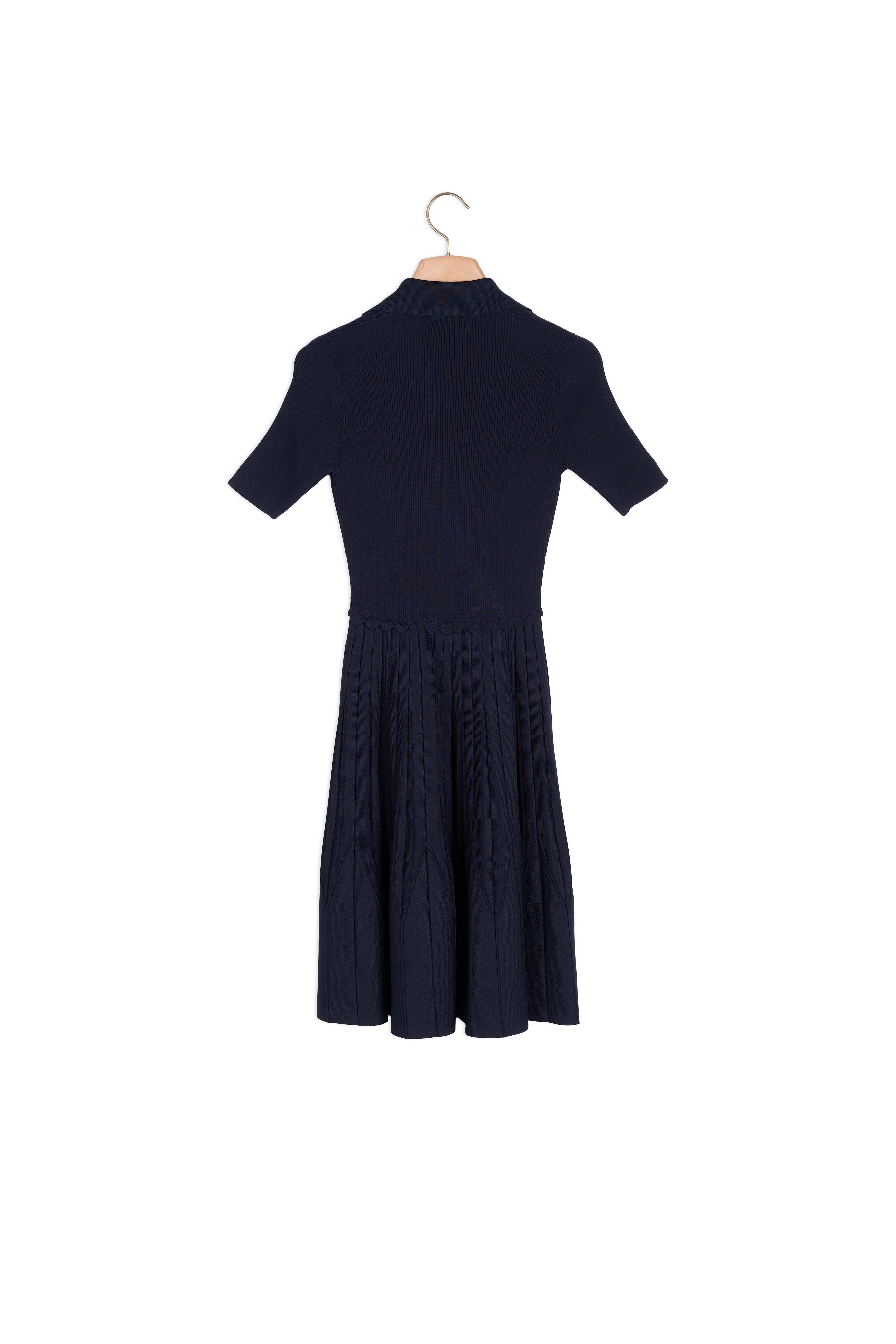 Robe en Maille avec col Chemise Sandro seconde main