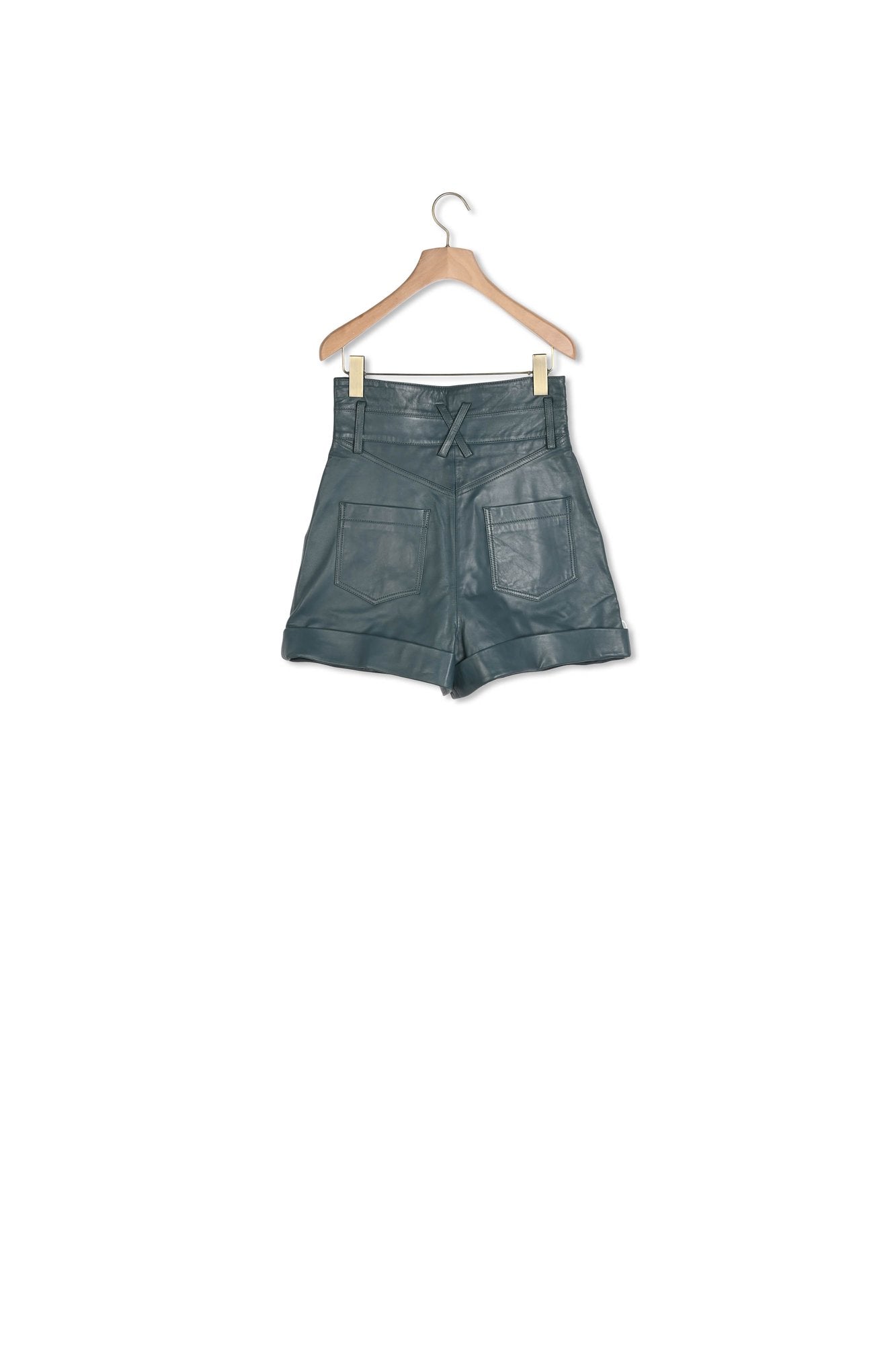 Short en cuir avec large revers Sandro seconde main