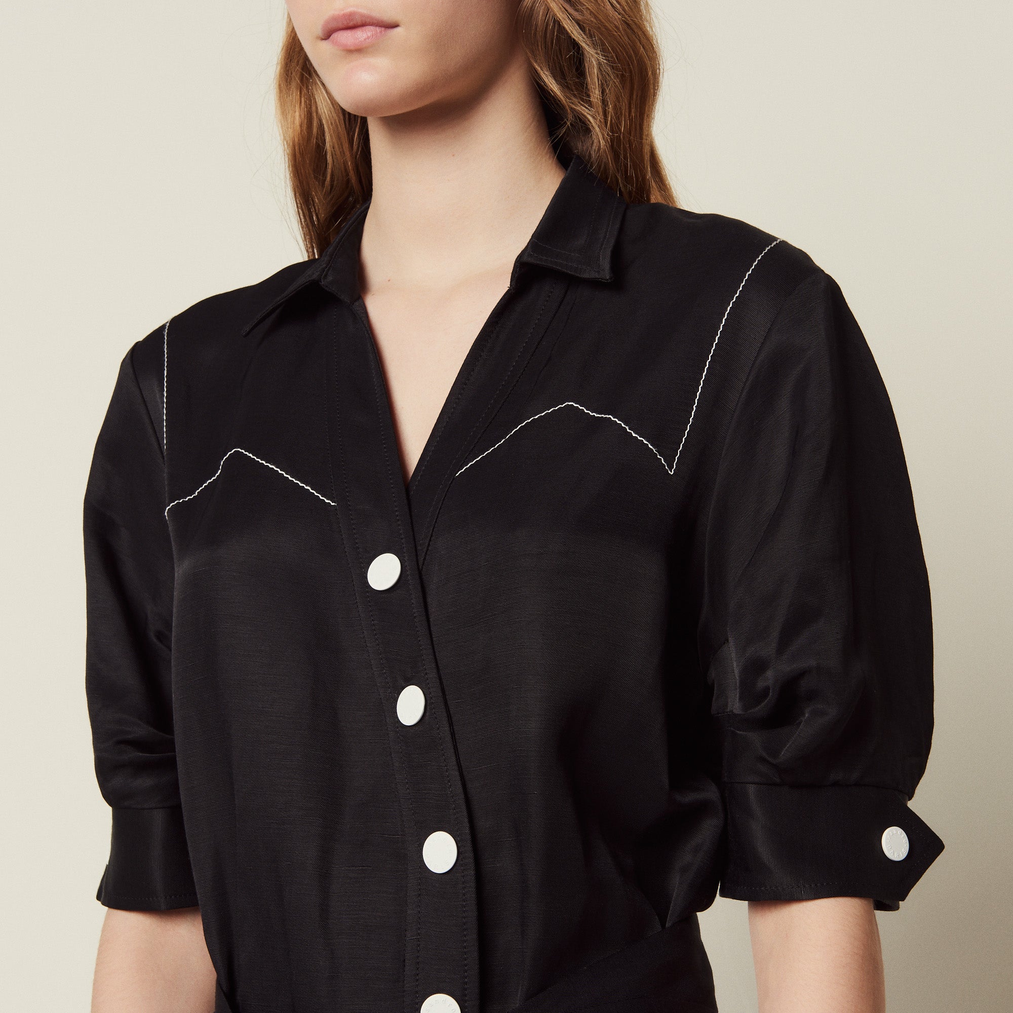 Robe courte à boutonnage asymétrique Sandro seconde main