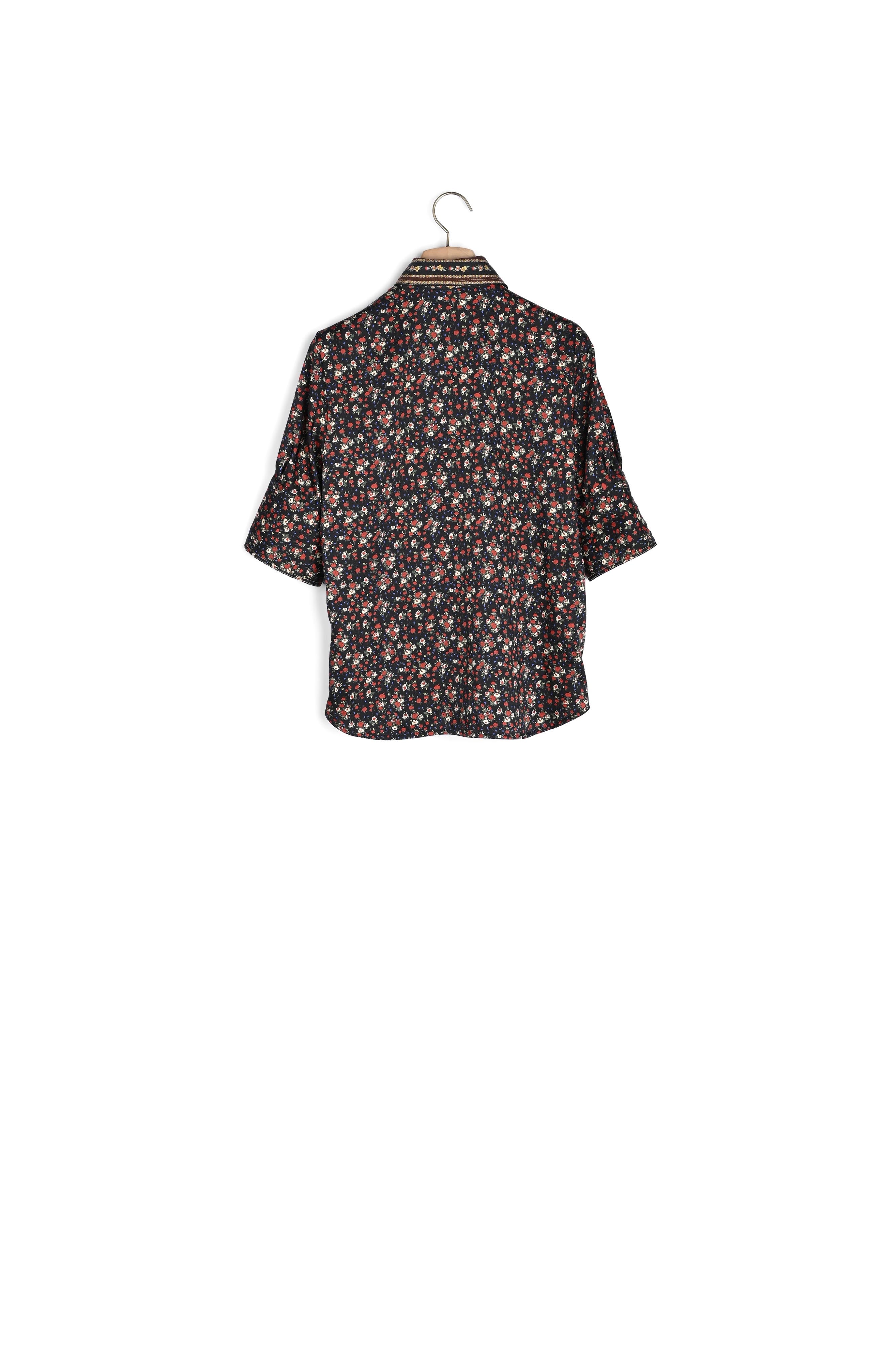 Chemise fleurie à manches courtes Sandro seconde main