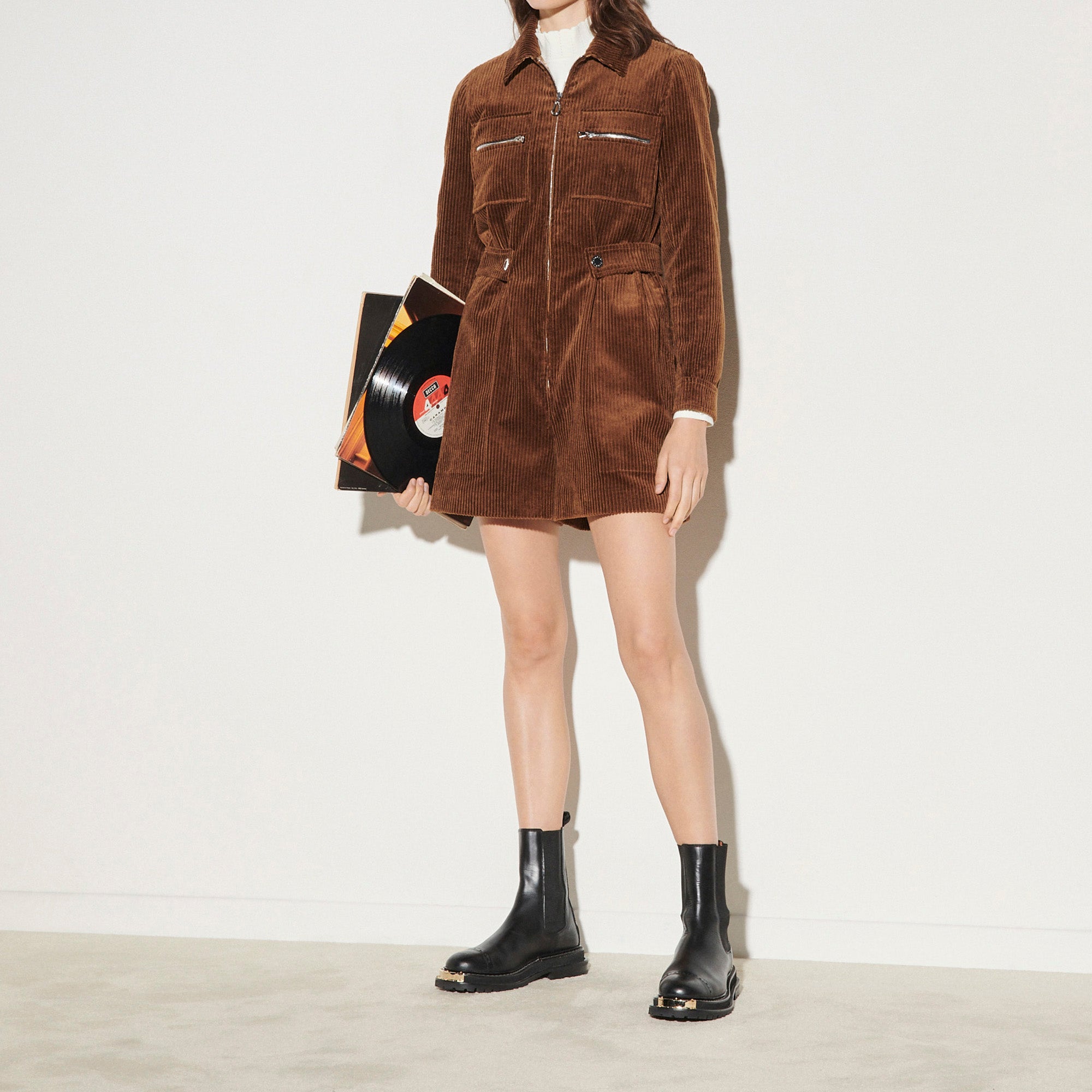 Combinaison Short en velours Sandro seconde main