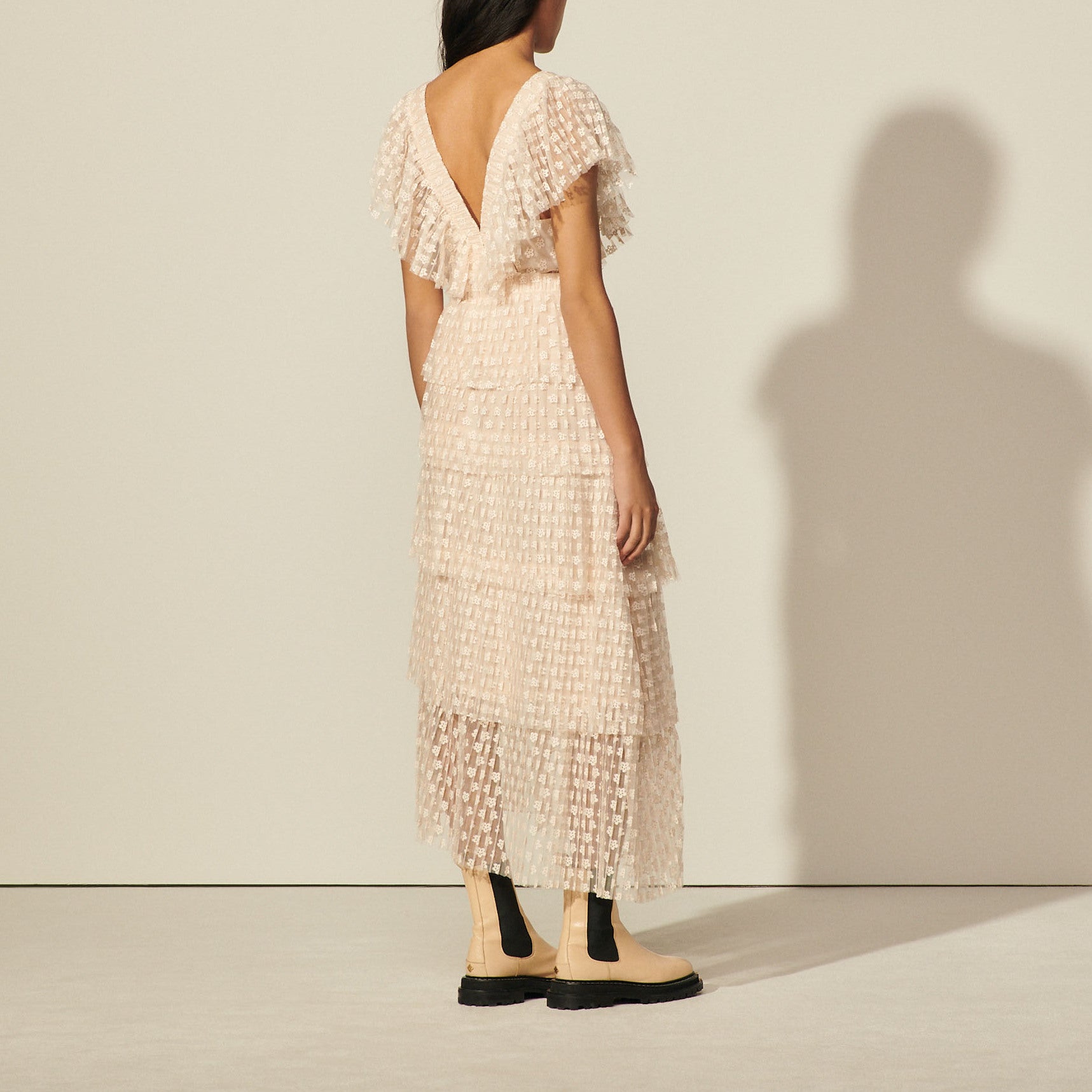 Robe longue en plumetis brodé plissé Sandro seconde main