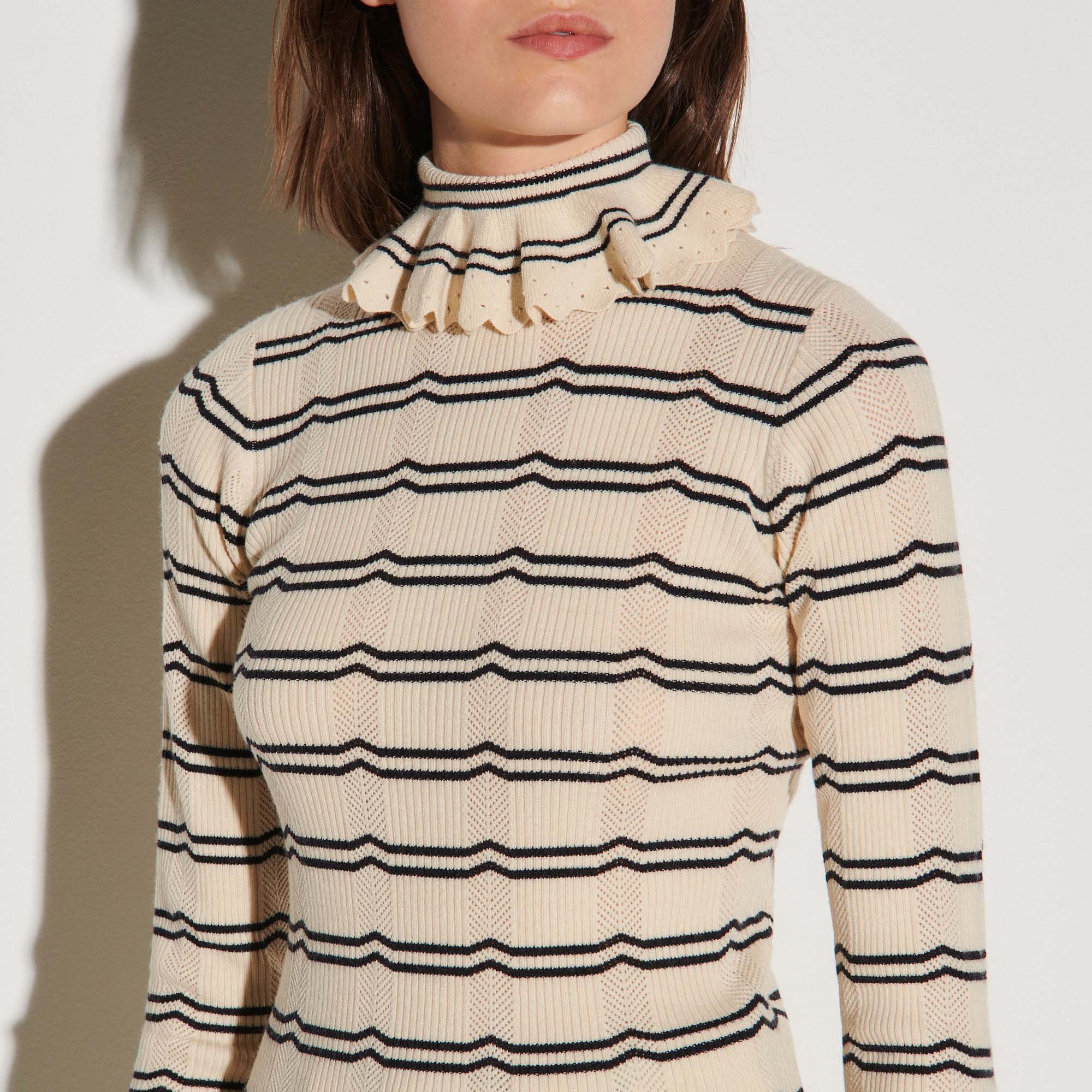 Pull col roulé à rayures Sandro seconde main