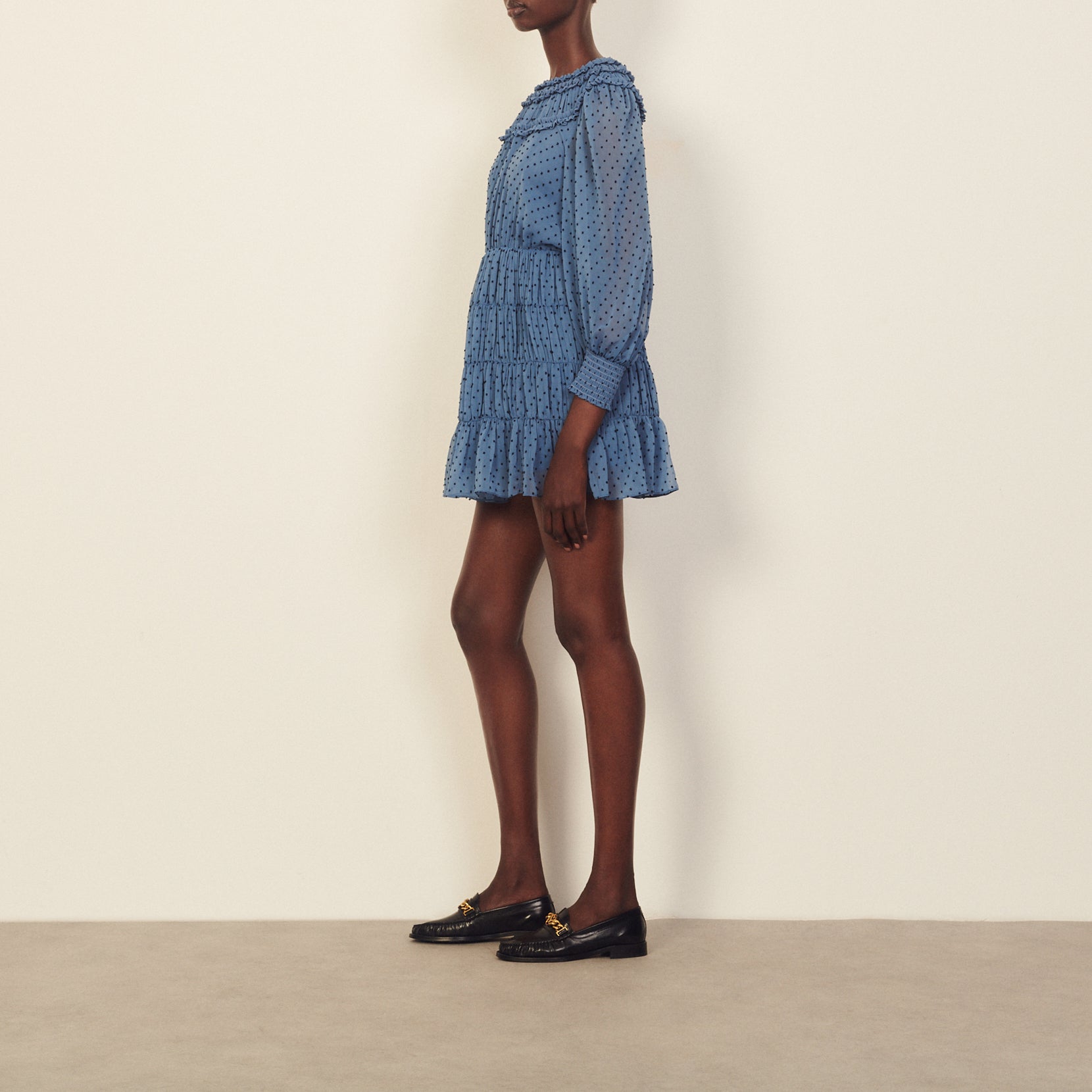 Robe courte drapée et volantée Sandro seconde main