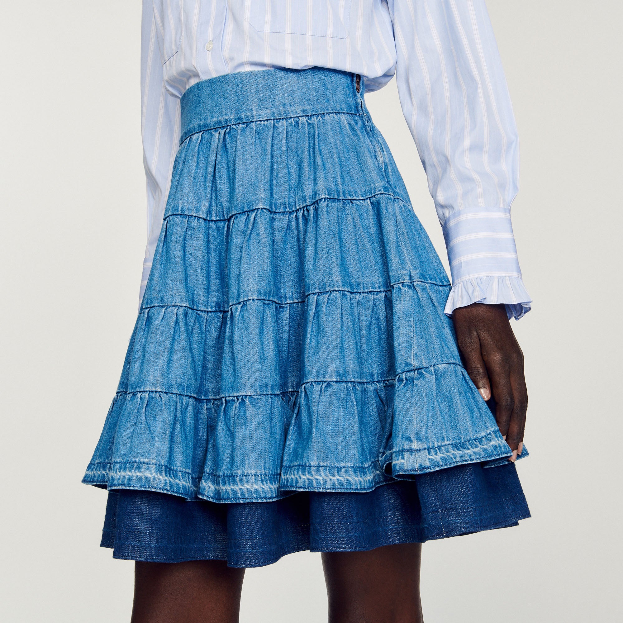 Jupe courte en denim Sandro seconde main