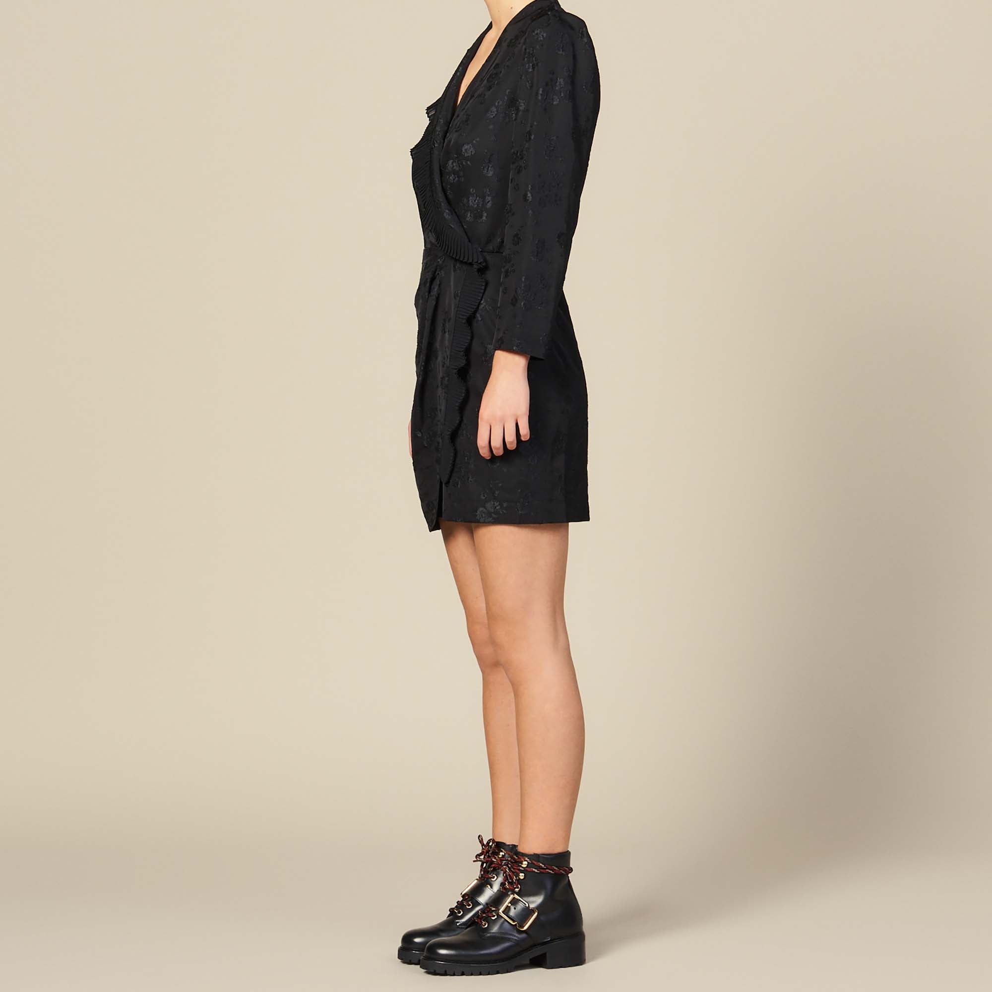 Robe courte portefeuille en jacquard Sandro seconde main