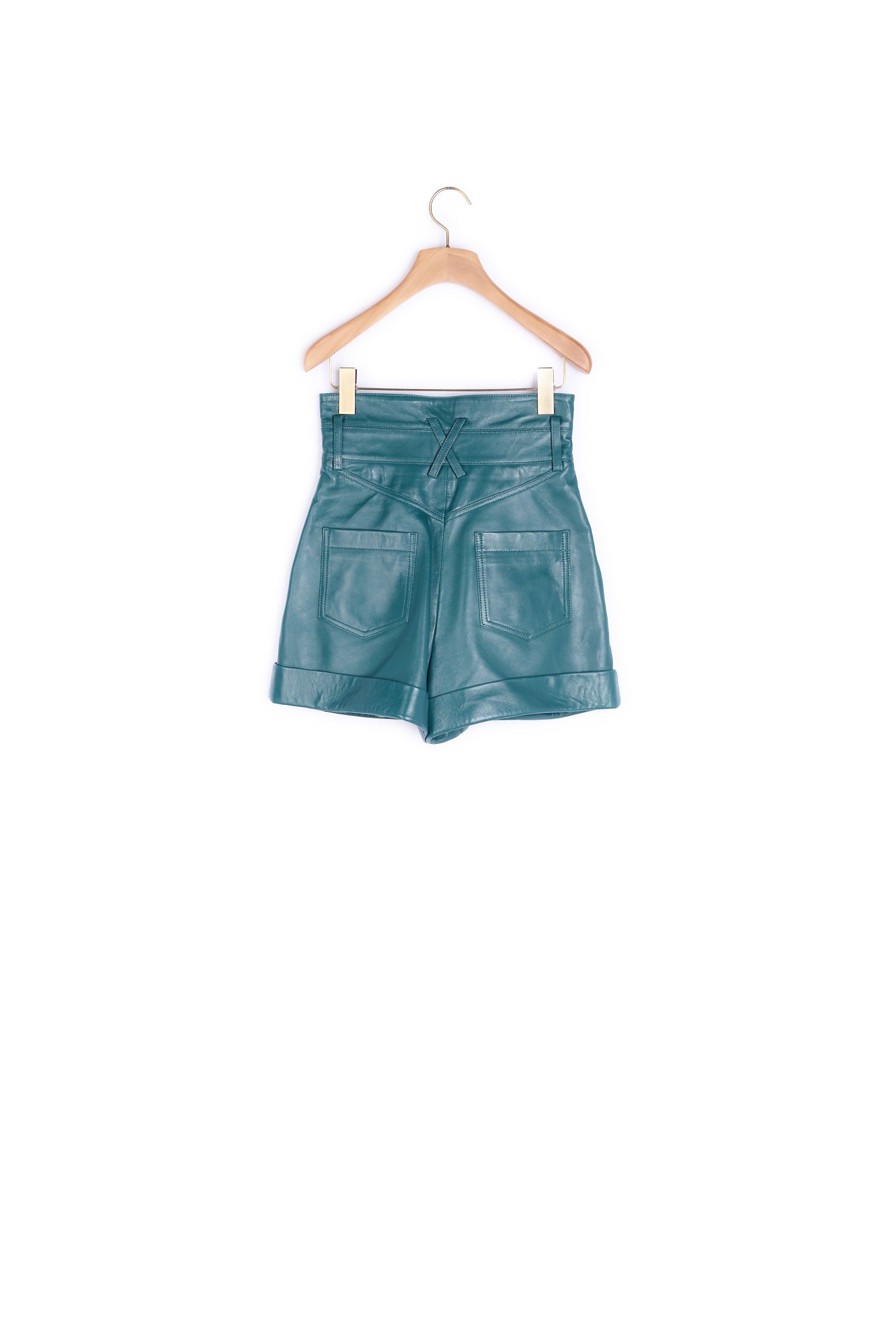 Short en cuir avec large revers Sandro seconde main
