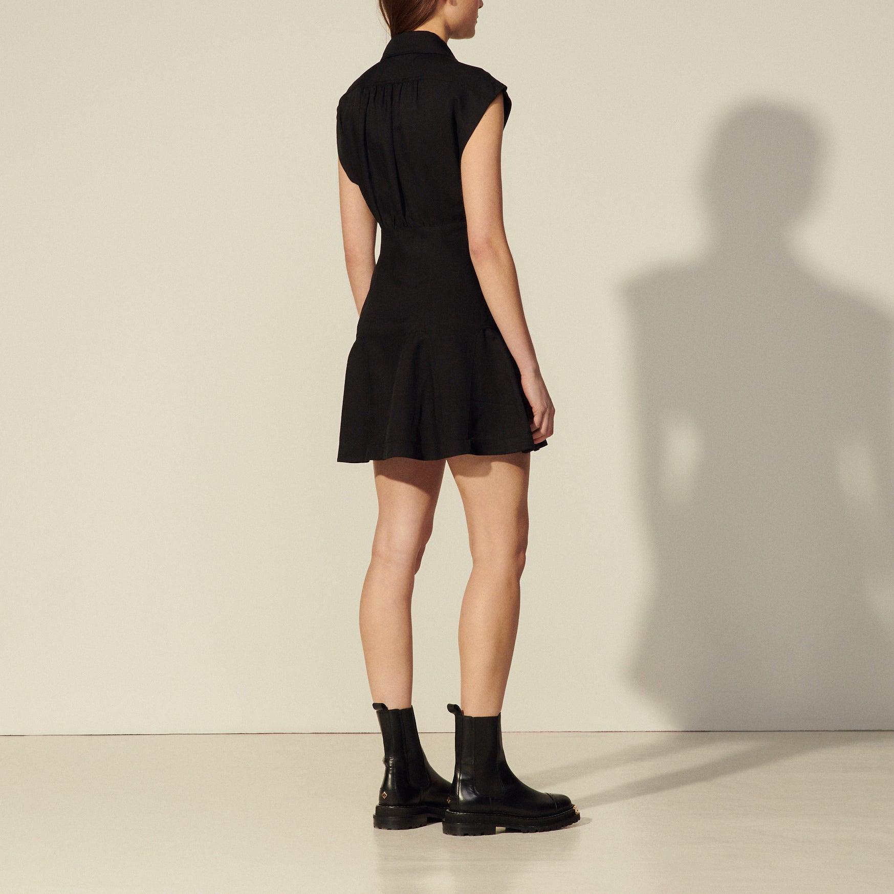 Robe courte sans manches Sandro seconde main