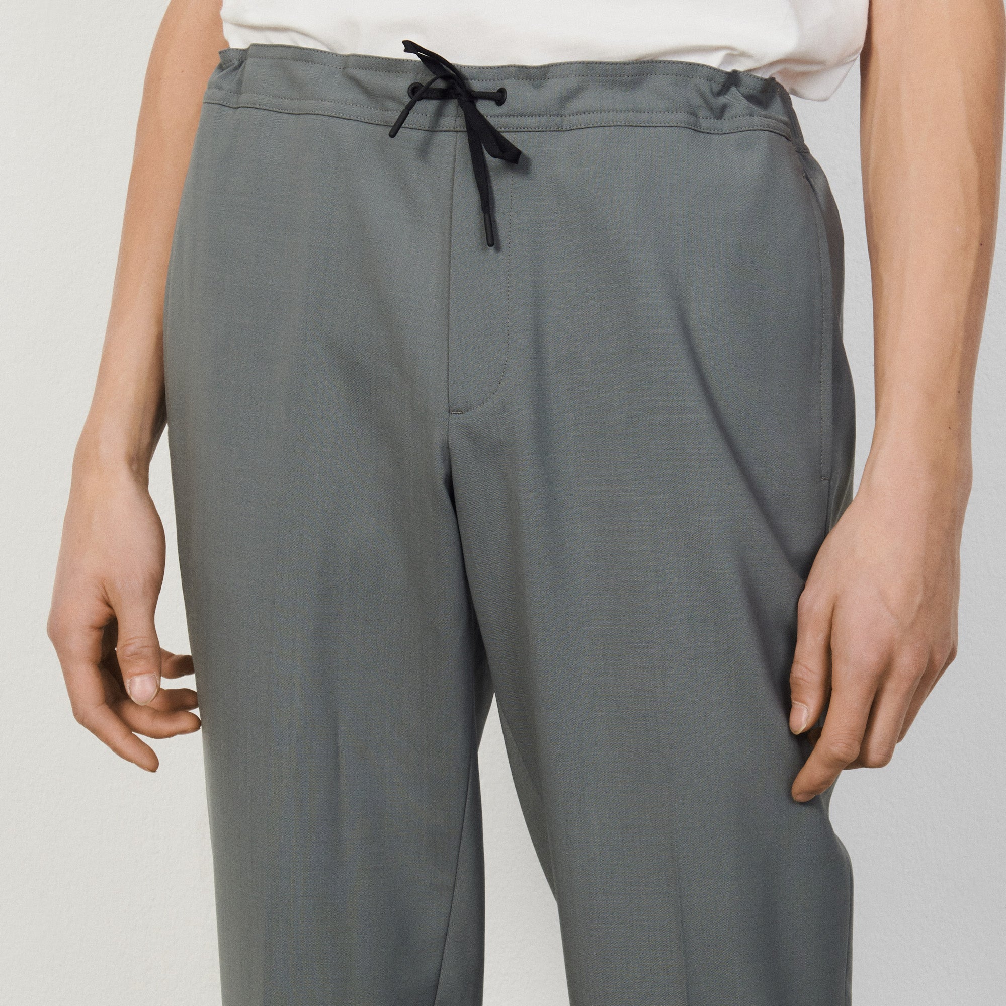 Pantalon à ceinture élastiquée Sandro seconde main