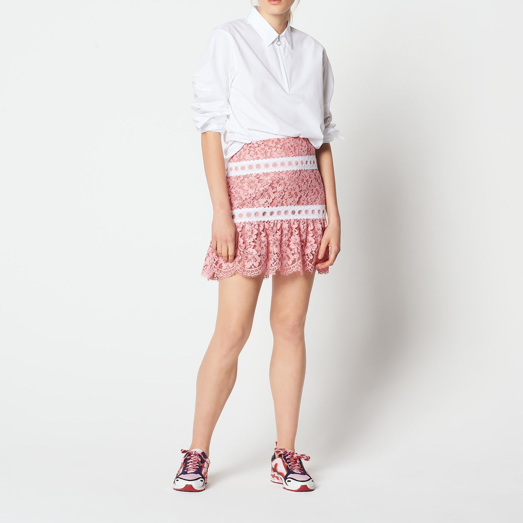 Jupe en dentelle ornée de galons Sandro seconde main