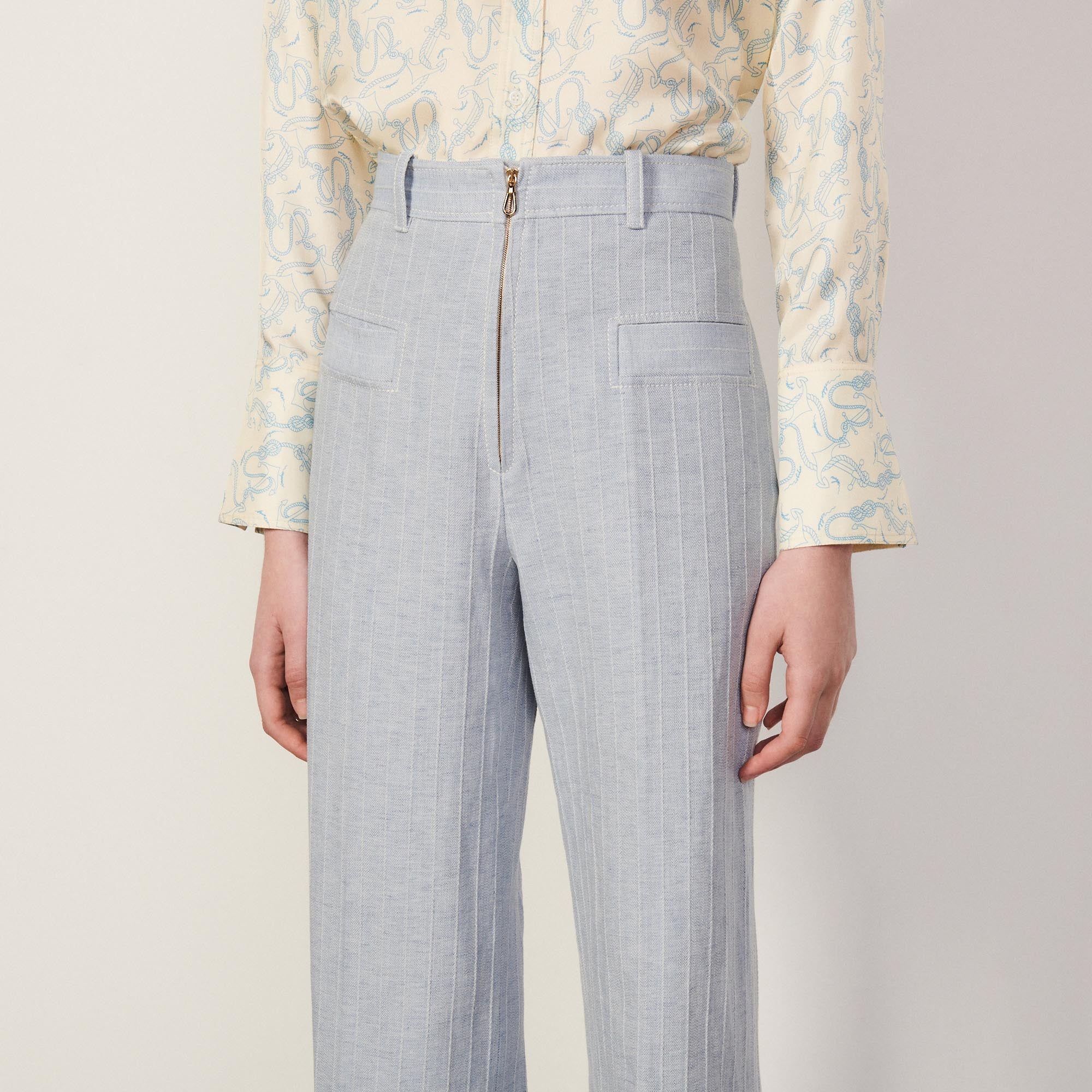 Pantalon à fines rayures Sandro seconde main