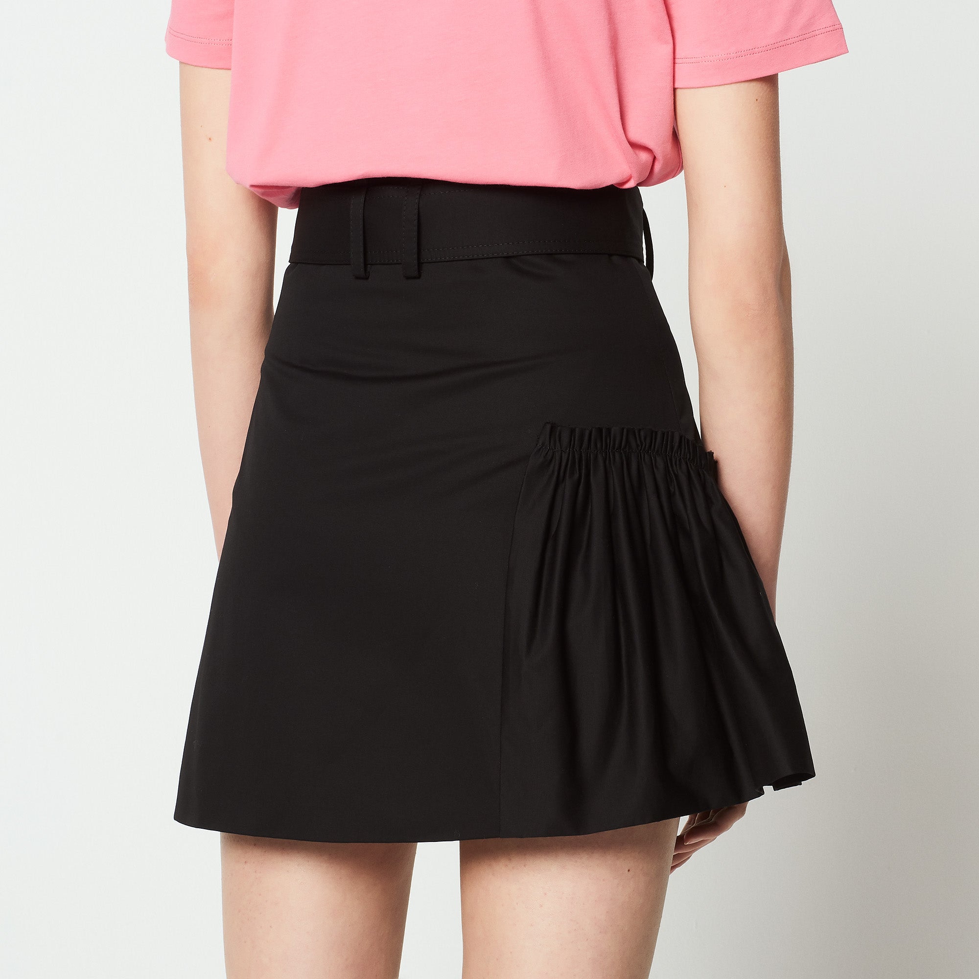 Jupe courte évasée avec ceinture Sandro seconde main