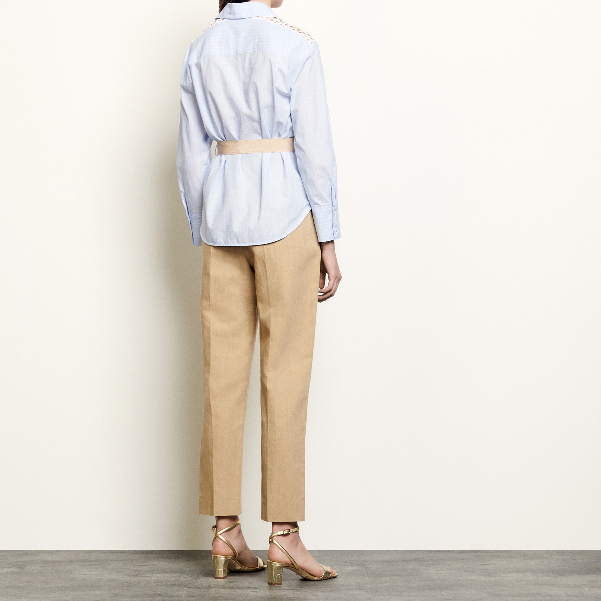 Chemise à empiècements en guipure Sandro seconde main