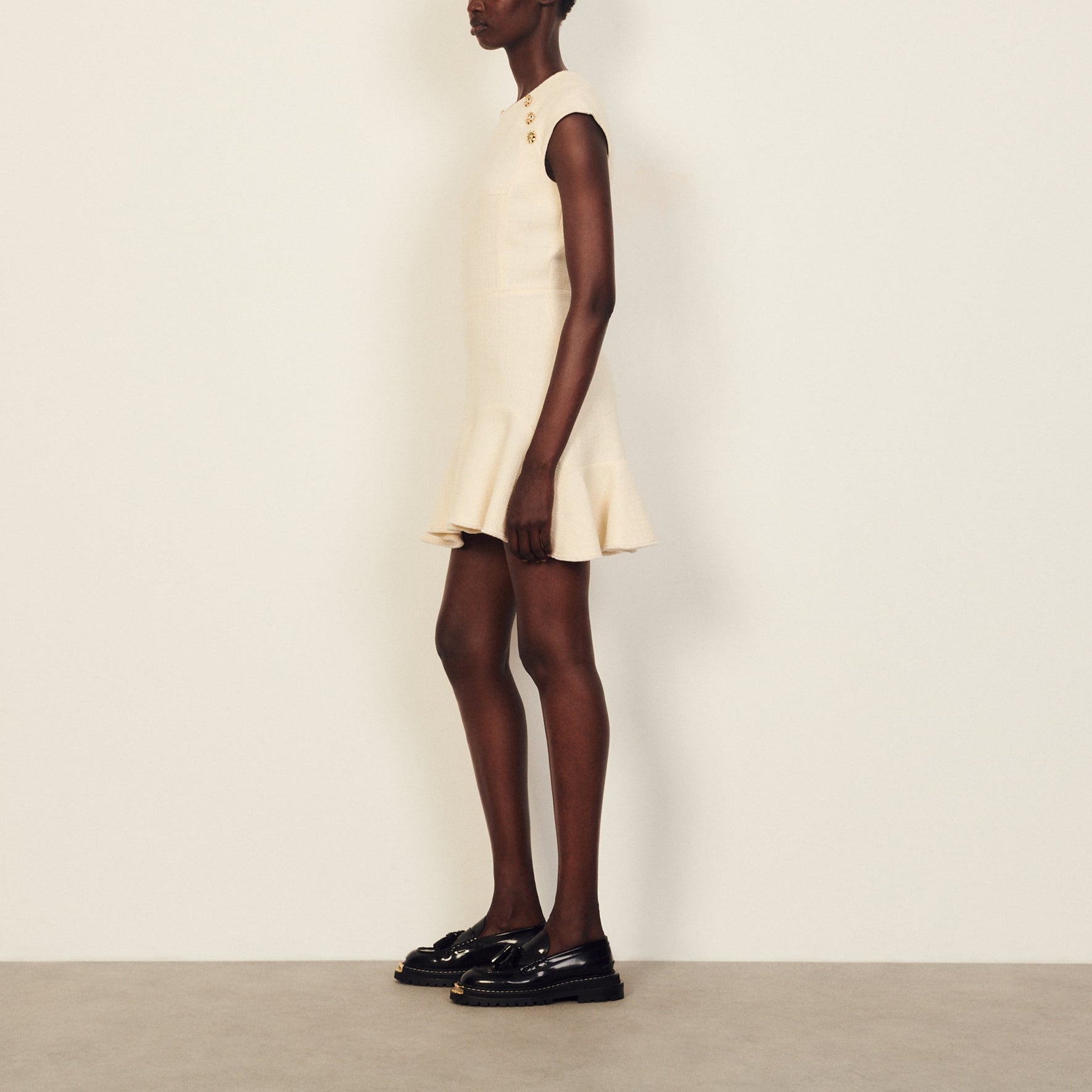 Robe courte en tweed Sandro seconde main