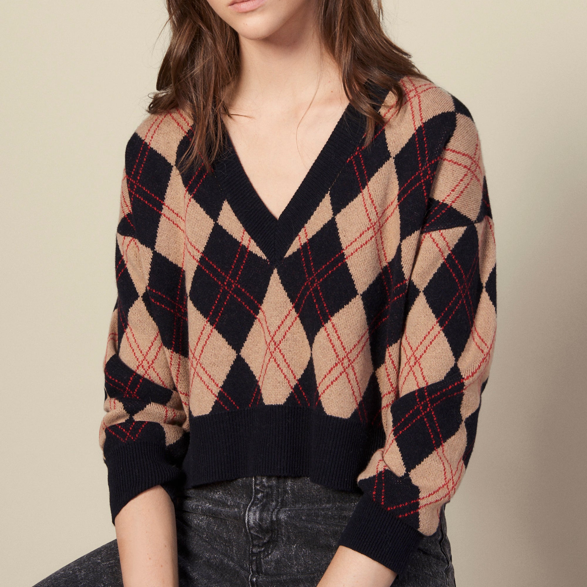 Pull col V en jacquard surpiqué Sandro seconde main