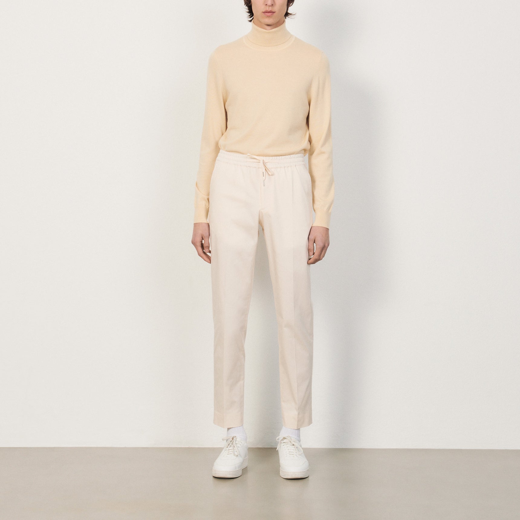 Pantalon à la ceinture élastique Sandro seconde main