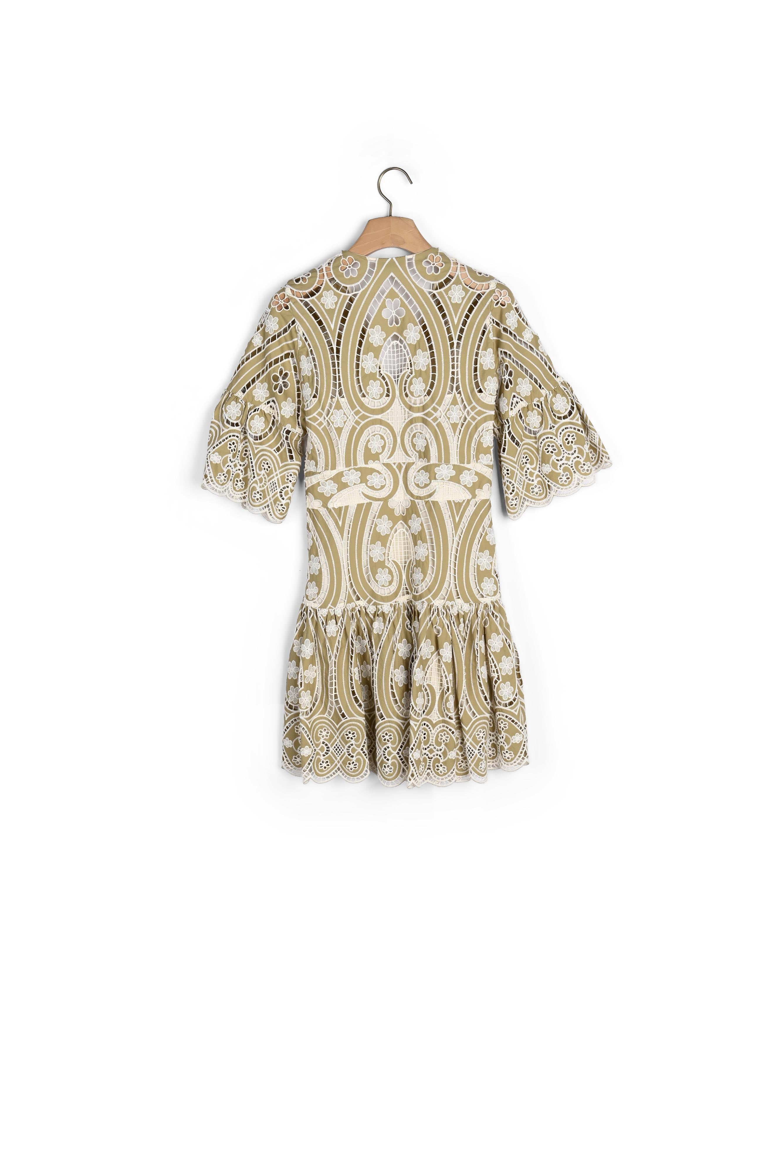 Robe en guipure bicolore Sandro seconde main